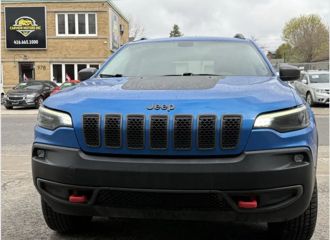 Jeep Cherokee снимка Jeep Cherokee