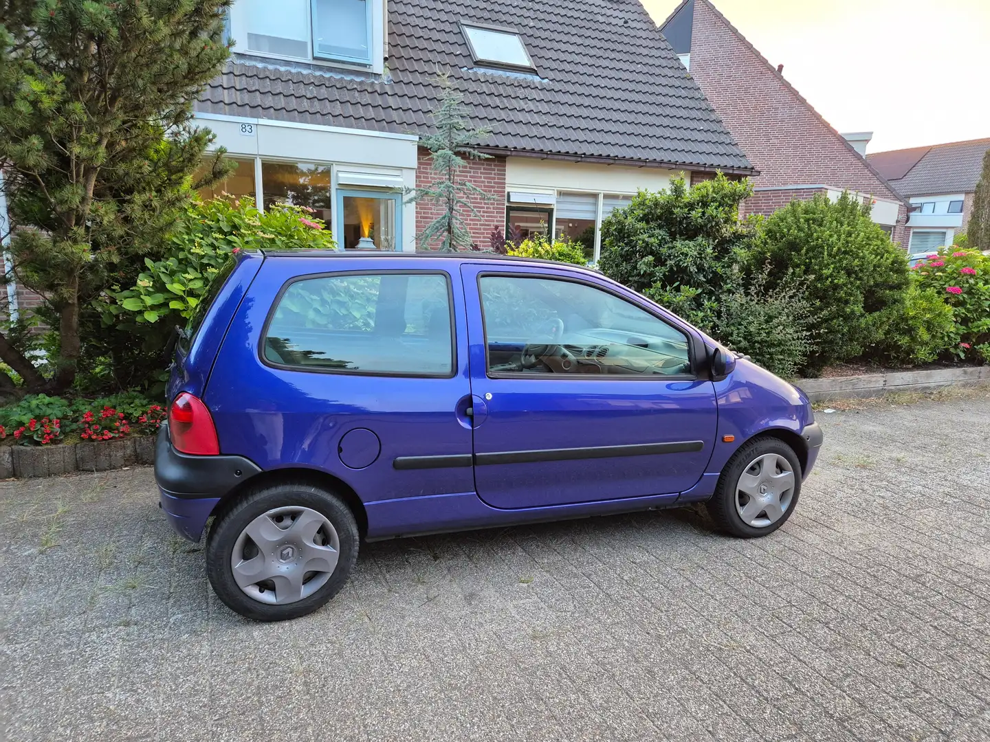 Renault Twingo Twingo 1.2 "EURO 2000" Mauve - 2