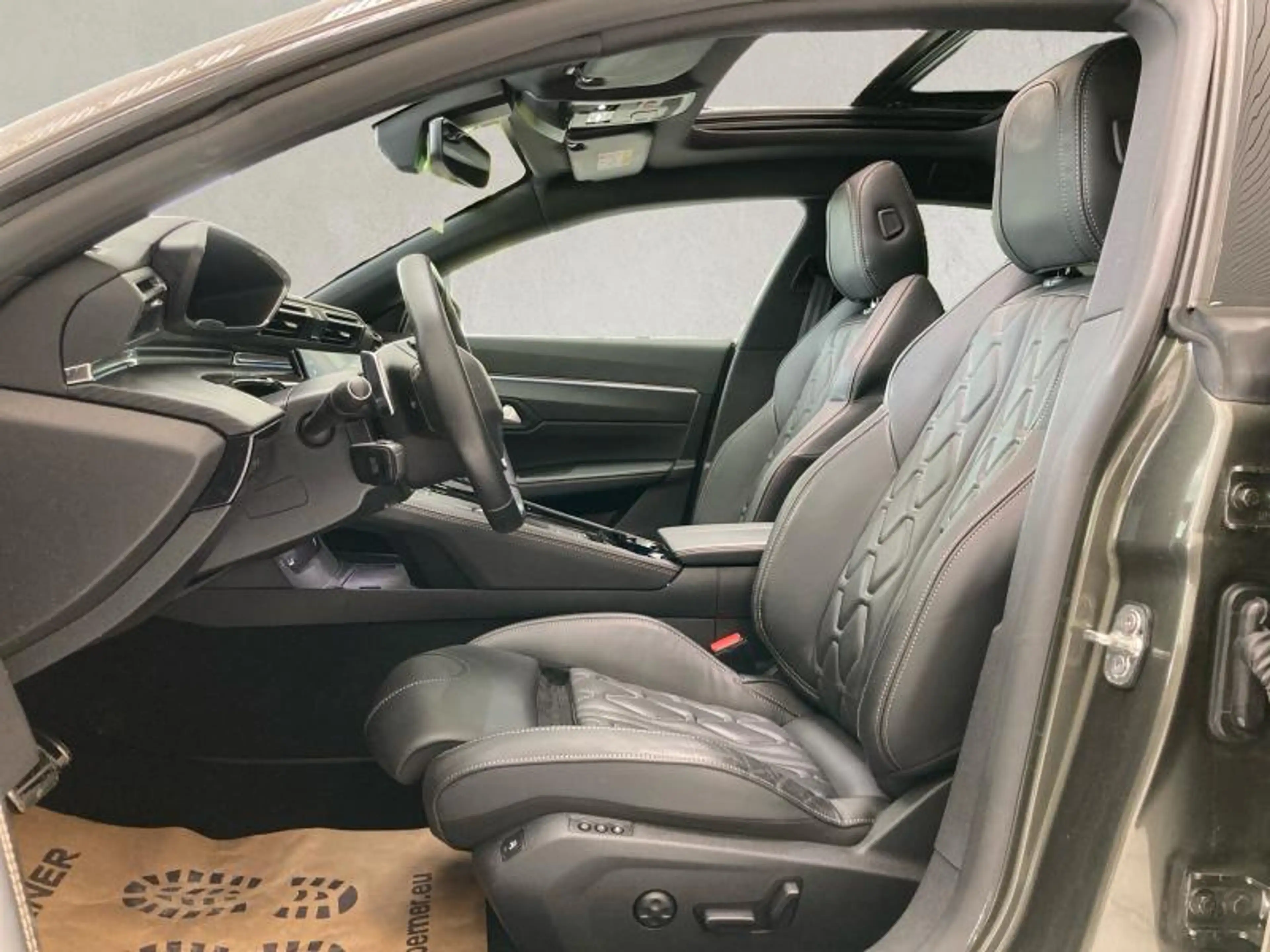 Peugeot 508 III GT — photo 12