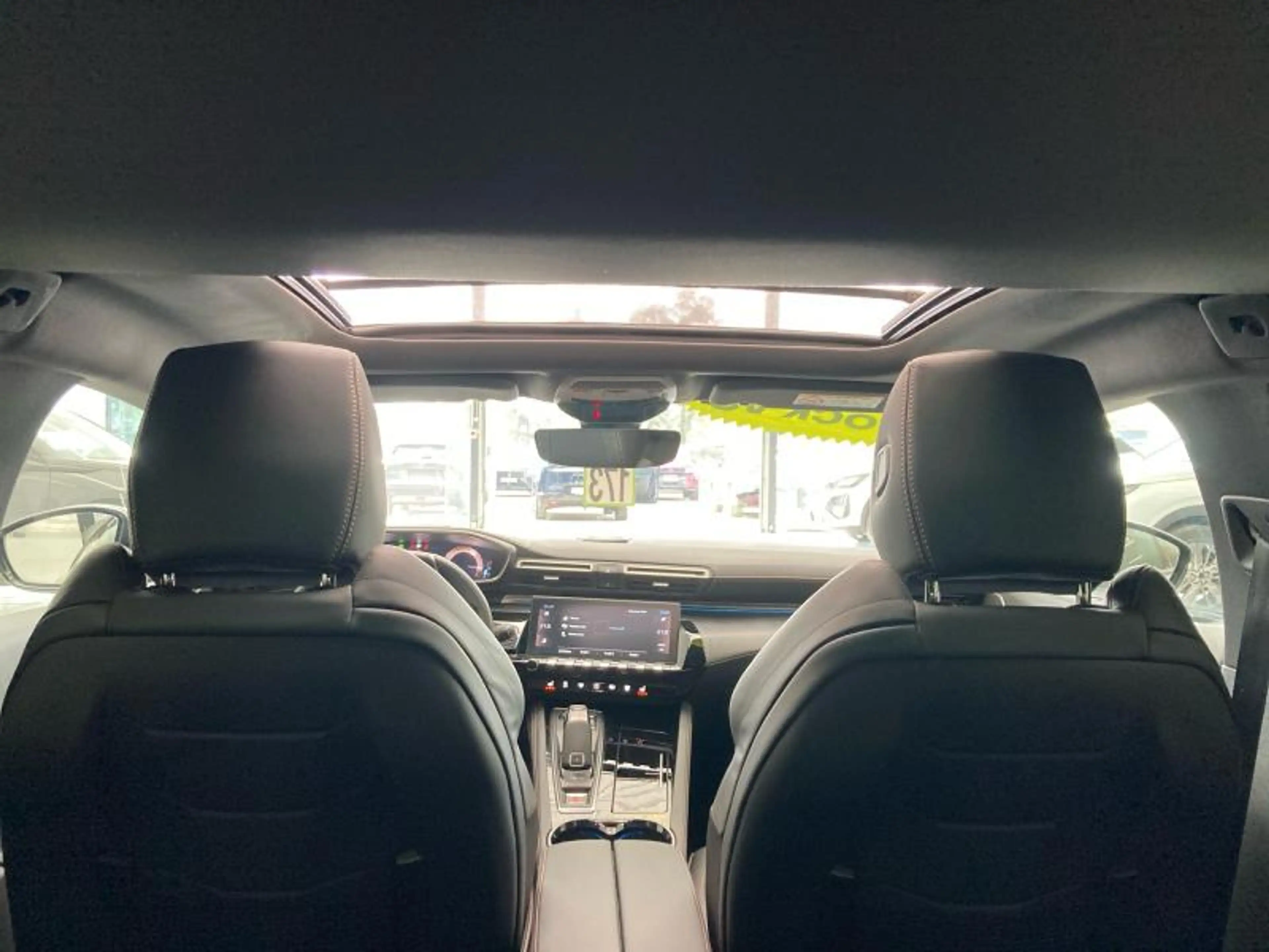 Peugeot 508 III GT — photo 11