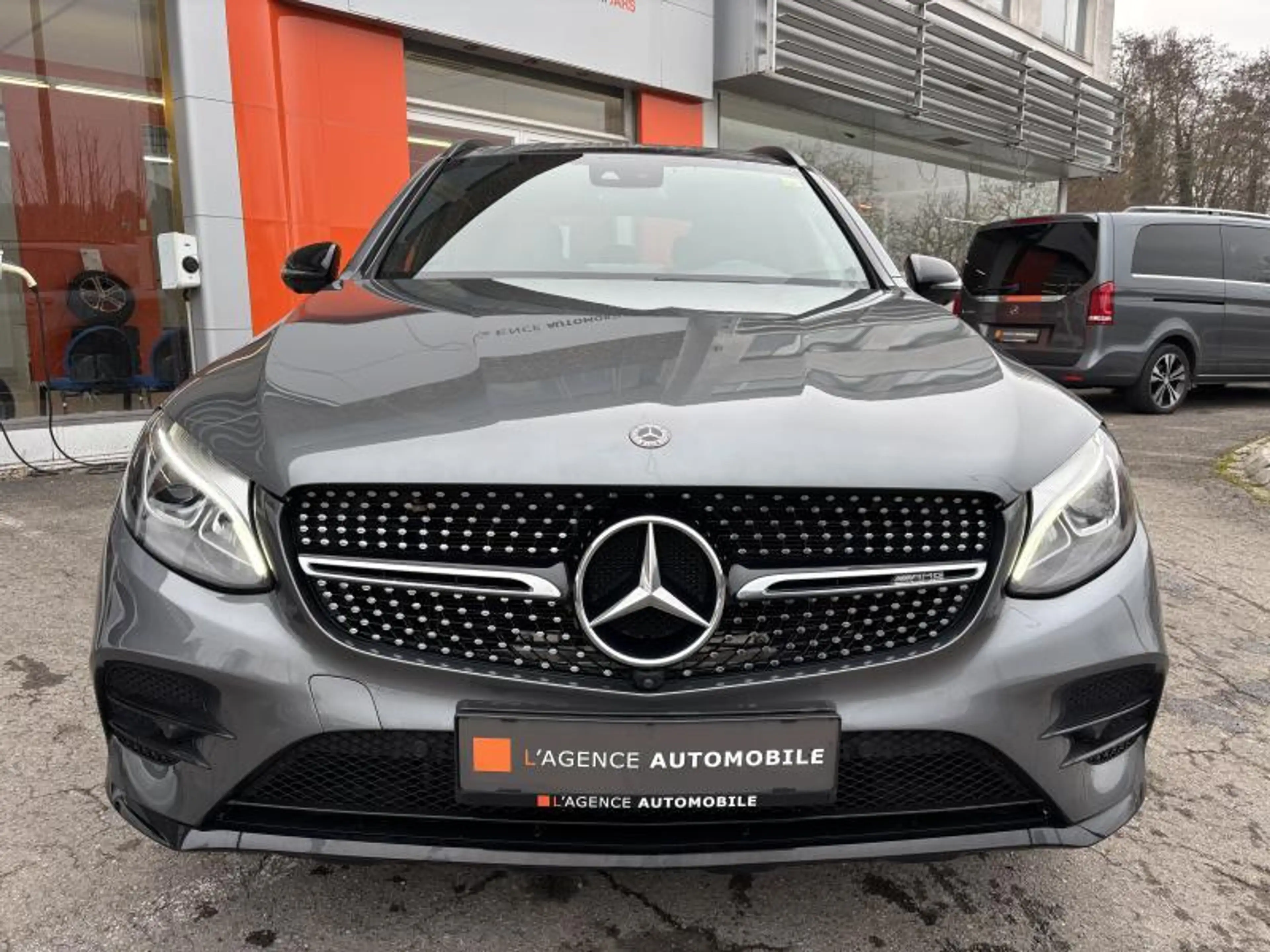 Mercedes-Benz GLC 43 AMG 4Matic - JUSQUA 48 MOIS DE GARANTIE — photo 3