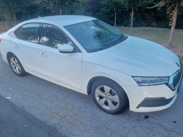 Imagine Skoda Octavia 2.0 TDI Ambition