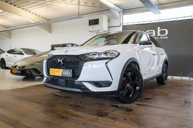 DS Automobiles DS 3 Crossback CAMERA, LED, APPLE/ANDROID, AIRCO