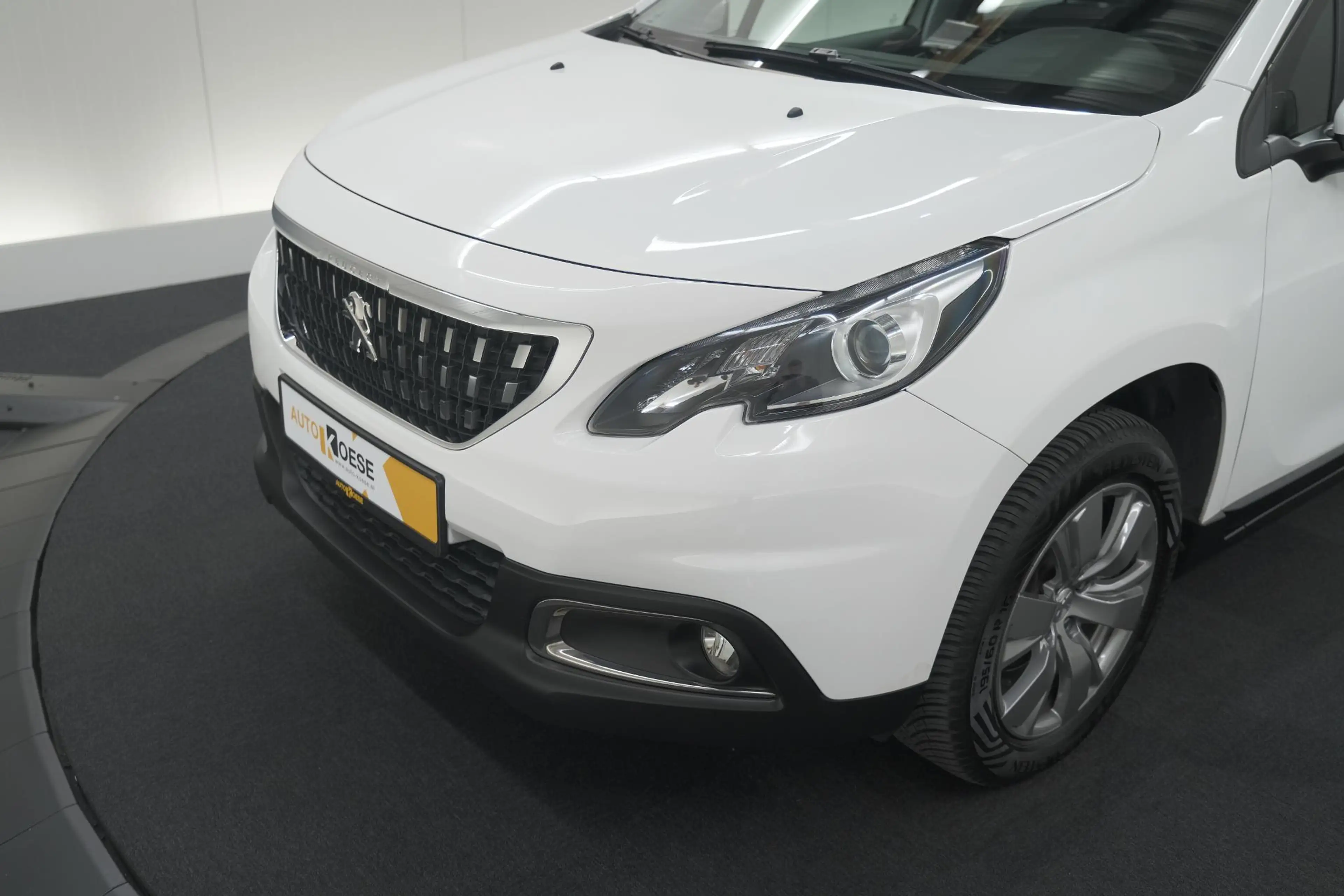 Peugeot 2008 PureTech 110 Blue Lion | Trekhaak | Apple Carplay — photo 6
