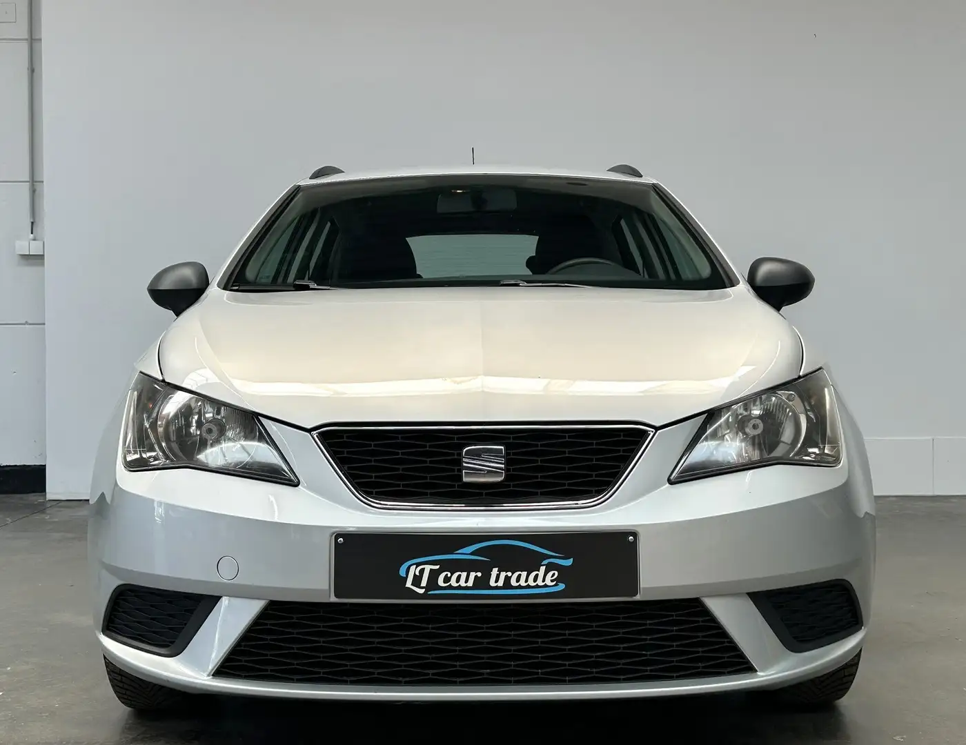 SEAT Ibiza ST 1.2i Reference* Airco * Radio cd mp3 * Garantie Argent - 2