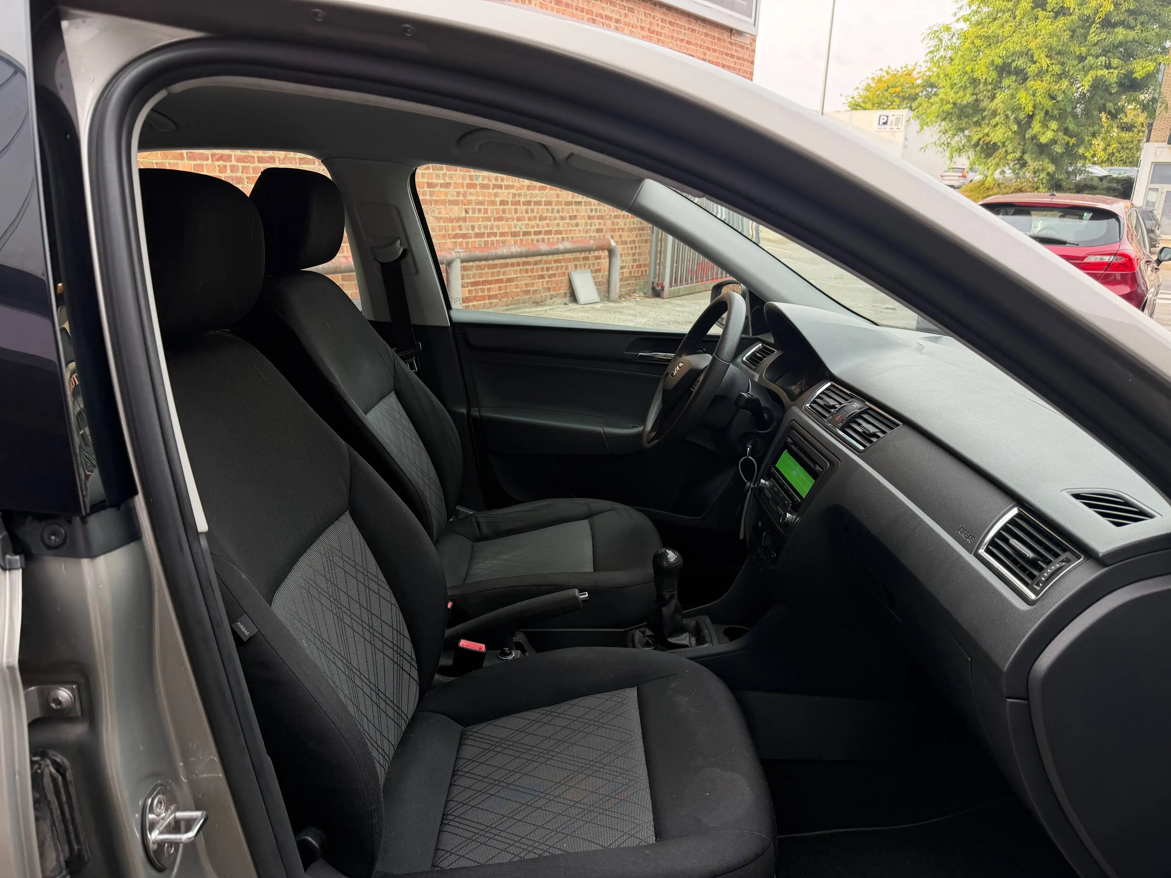 SEAT Toledo 1.2 TSI-AIRCO-JANTES *1ER PROPRIETAIRE* — photo 7