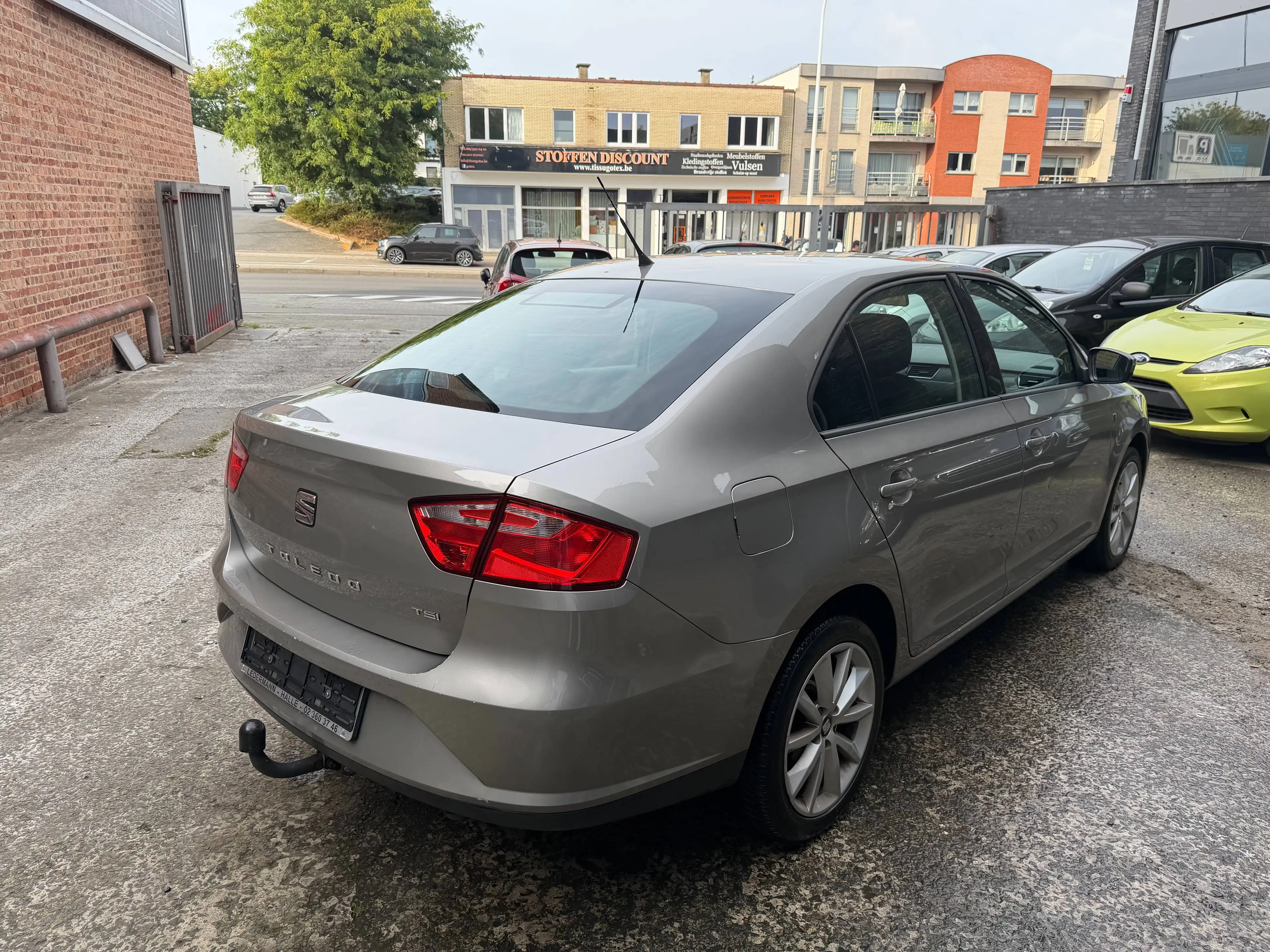 SEAT Toledo 1.2 TSI-AIRCO-JANTES *1ER PROPRIETAIRE* — photo 4