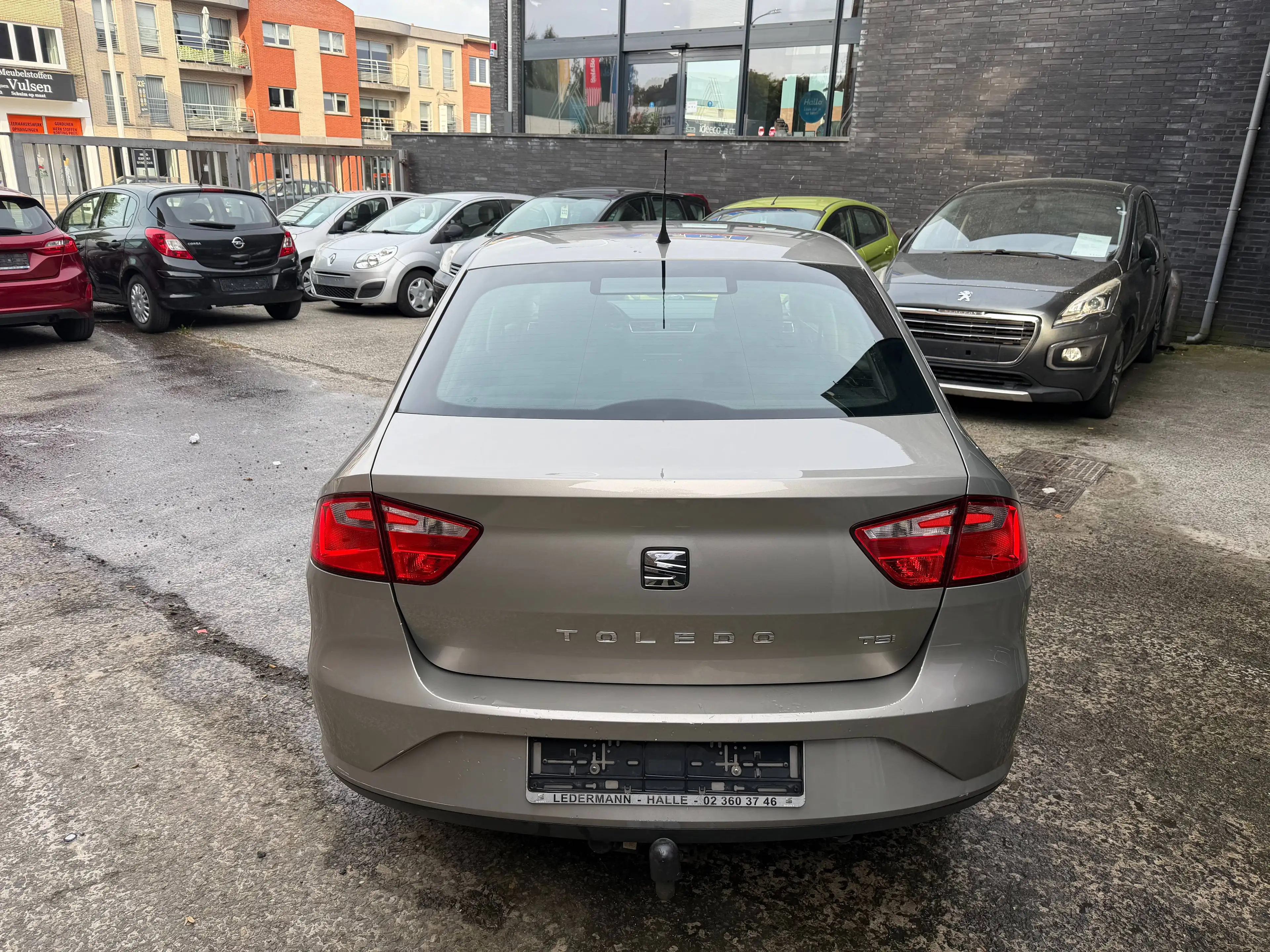 SEAT Toledo 1.2 TSI-AIRCO-JANTES *1ER PROPRIETAIRE* — photo 5