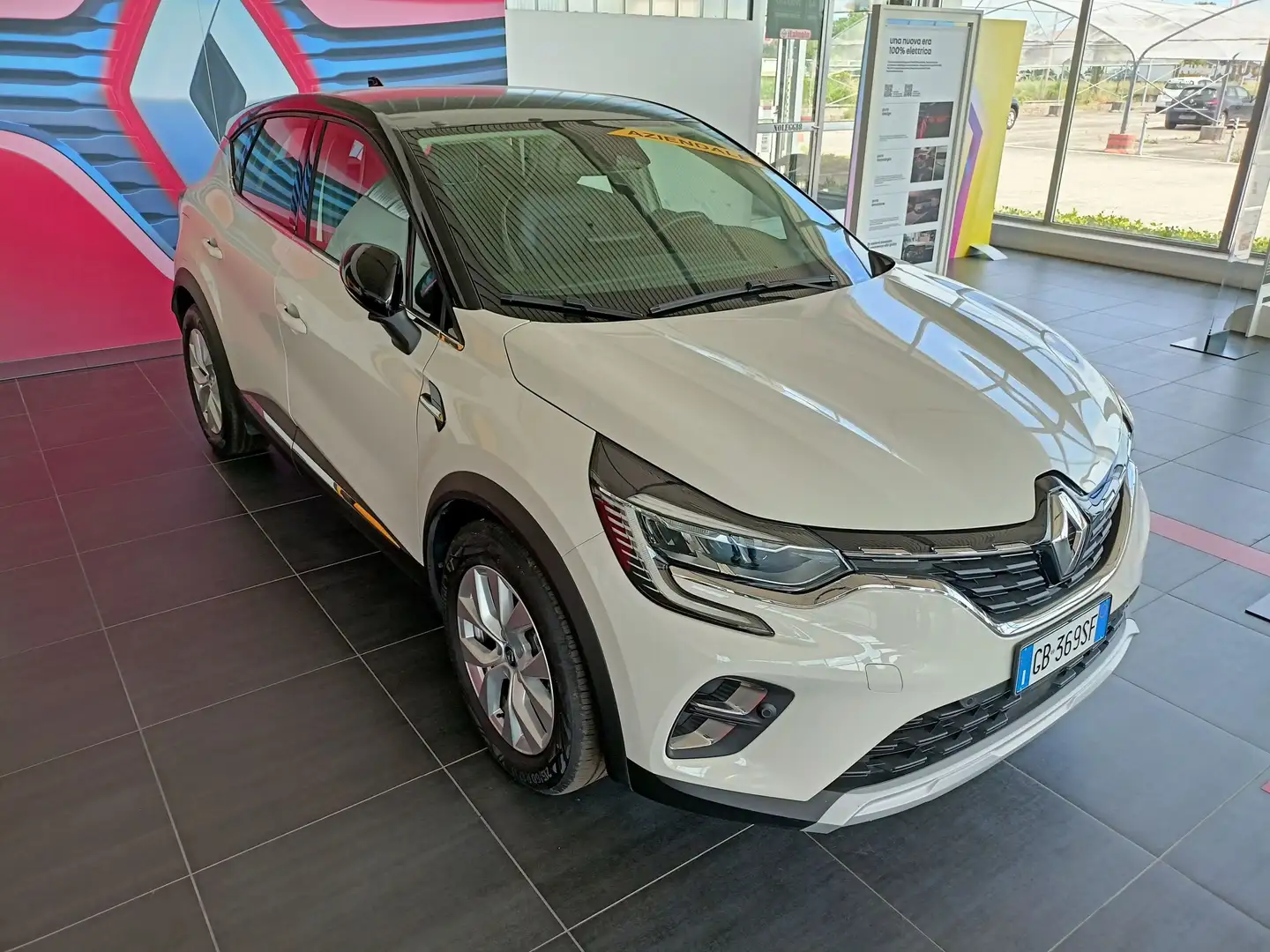 Renault Captur Intens Plug-In Hybrid E-Tech 160 cv - 2