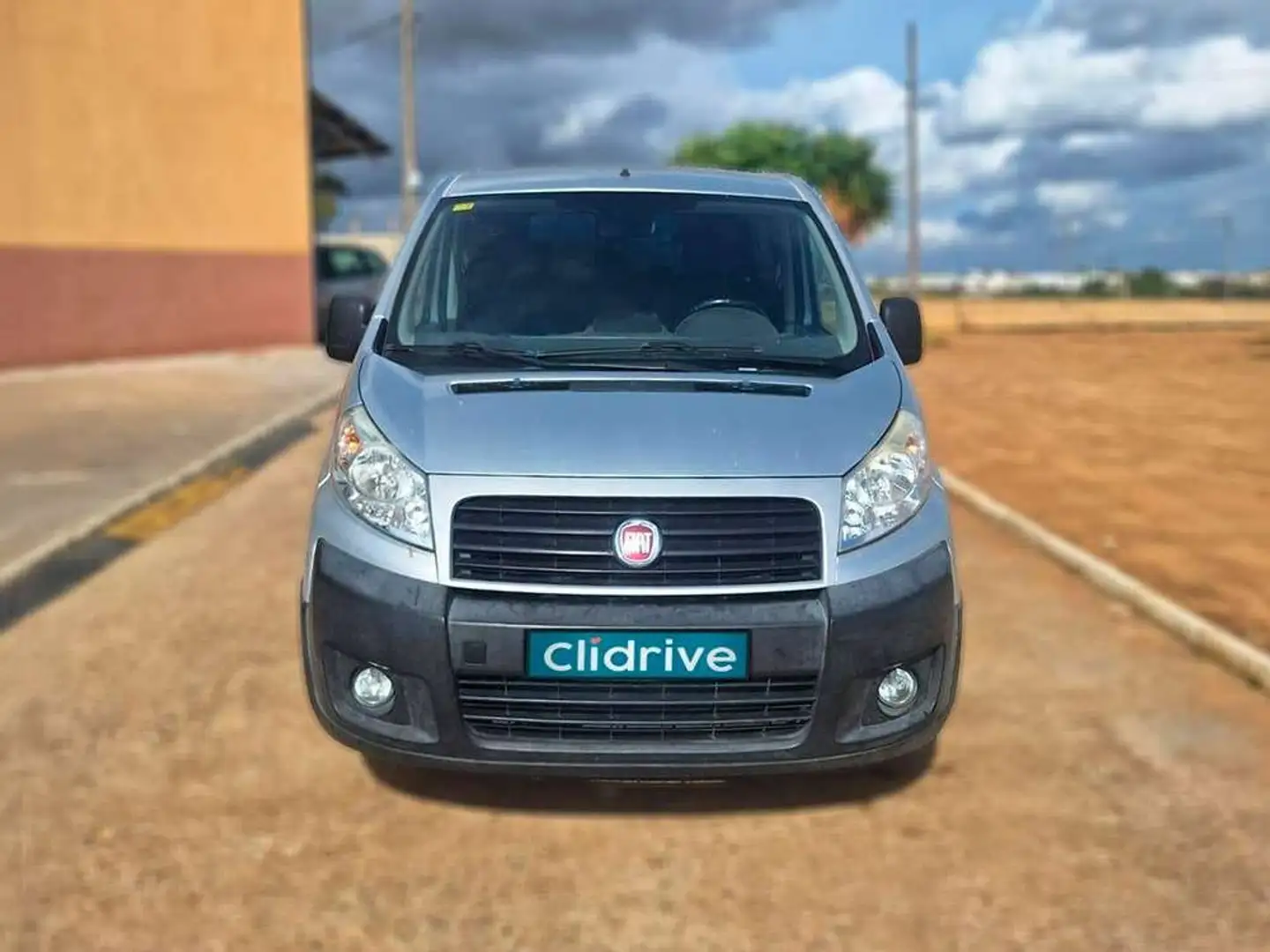 Fiat Scudo 2.0 MJT 130cv H2 12 Comfort Largo Euro 5 Gris - 2