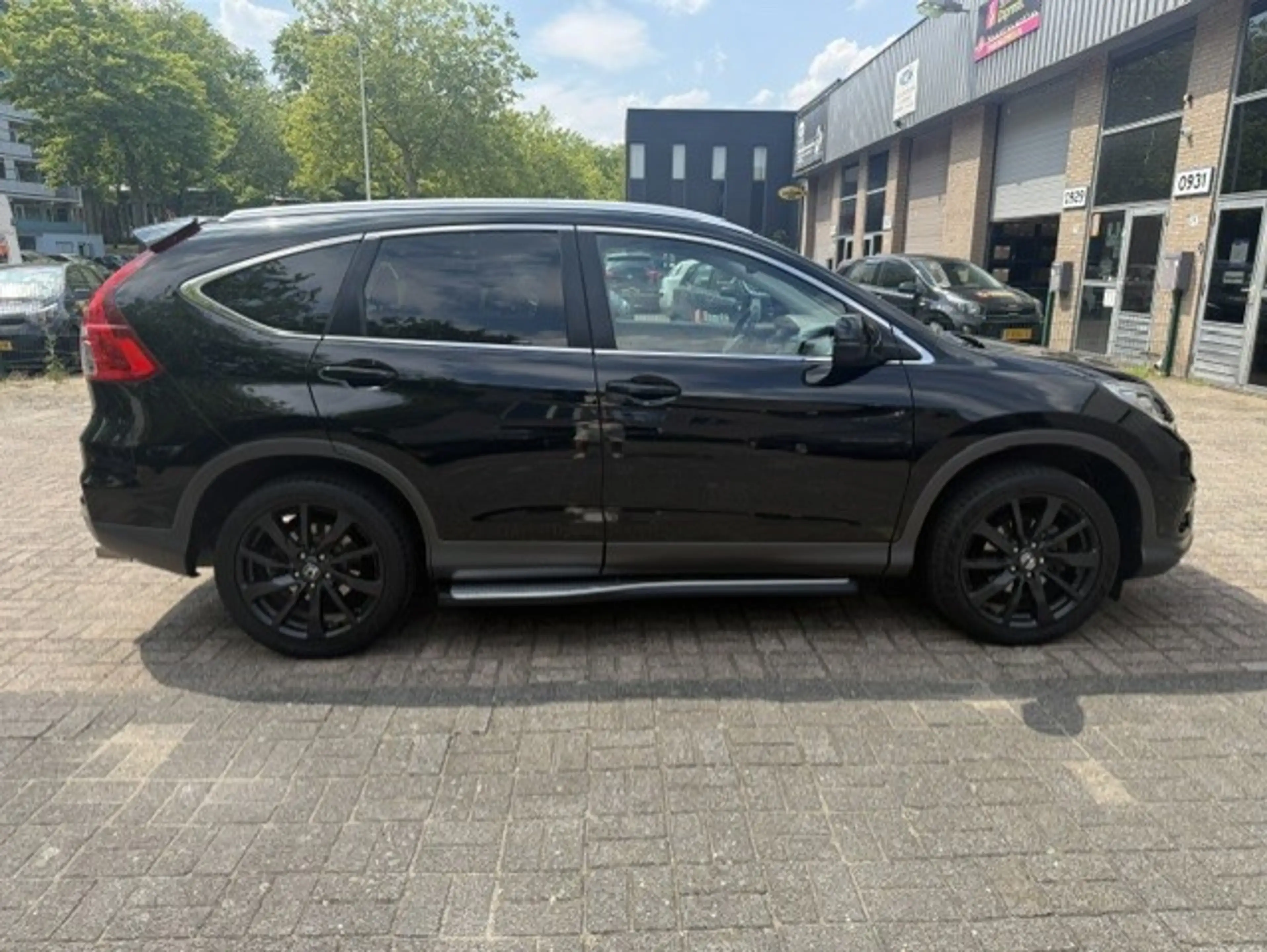 Honda CR-V 2.0 4WD Black Edition Navi/Camera/Leer — photo 4