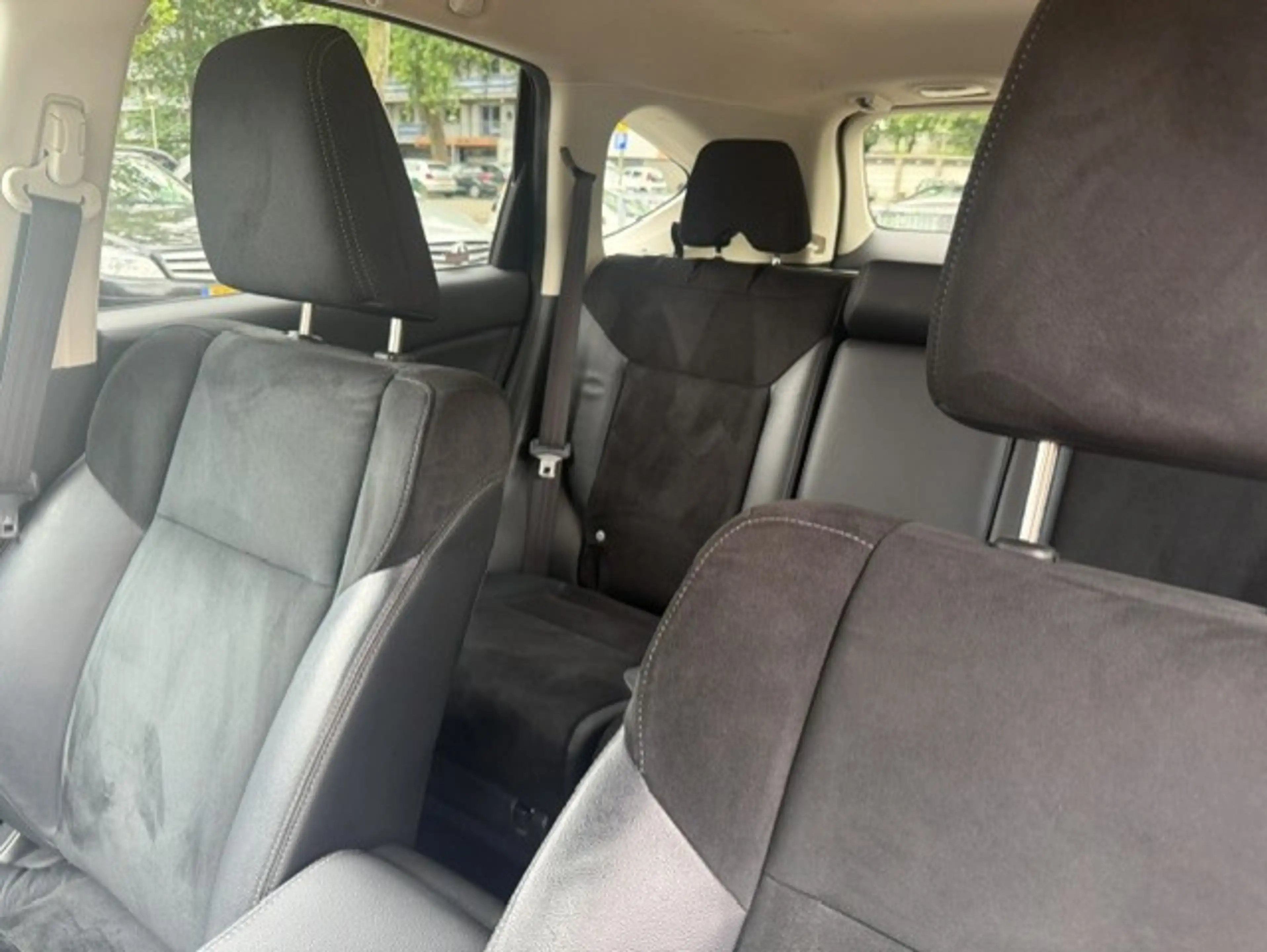 Honda CR-V 2.0 4WD Black Edition Navi/Camera/Leer — photo 13