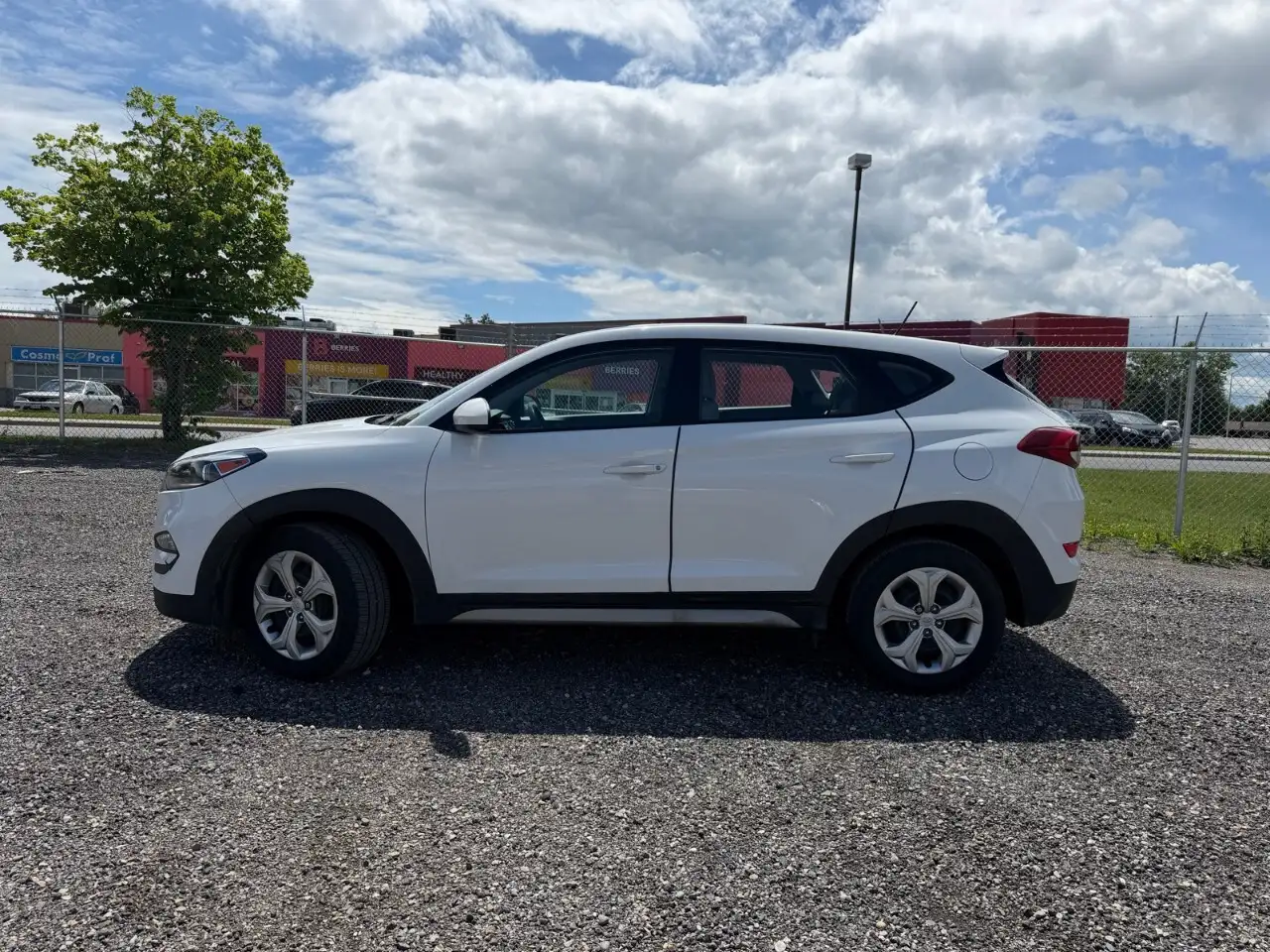 Hyundai TUCSON photo Hyundai TUCSON