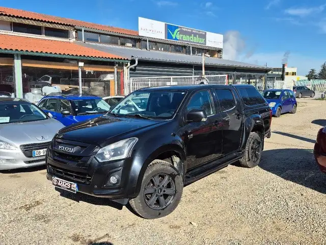 Isuzu D-Max DMAX DOUBLE CAB CAMERA GPS SIEGES CHAUFFANTS