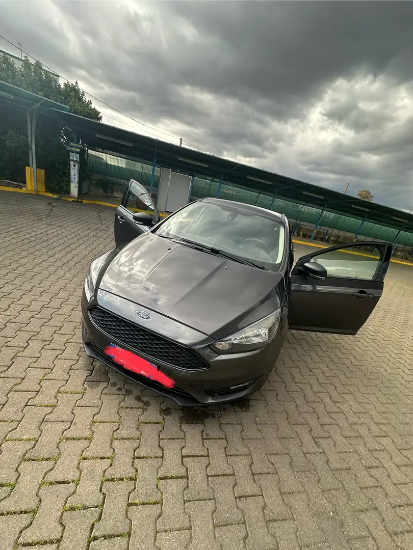 Ford Focus 5p 1.5 tdci Titanium X s&s 120cv - 1
