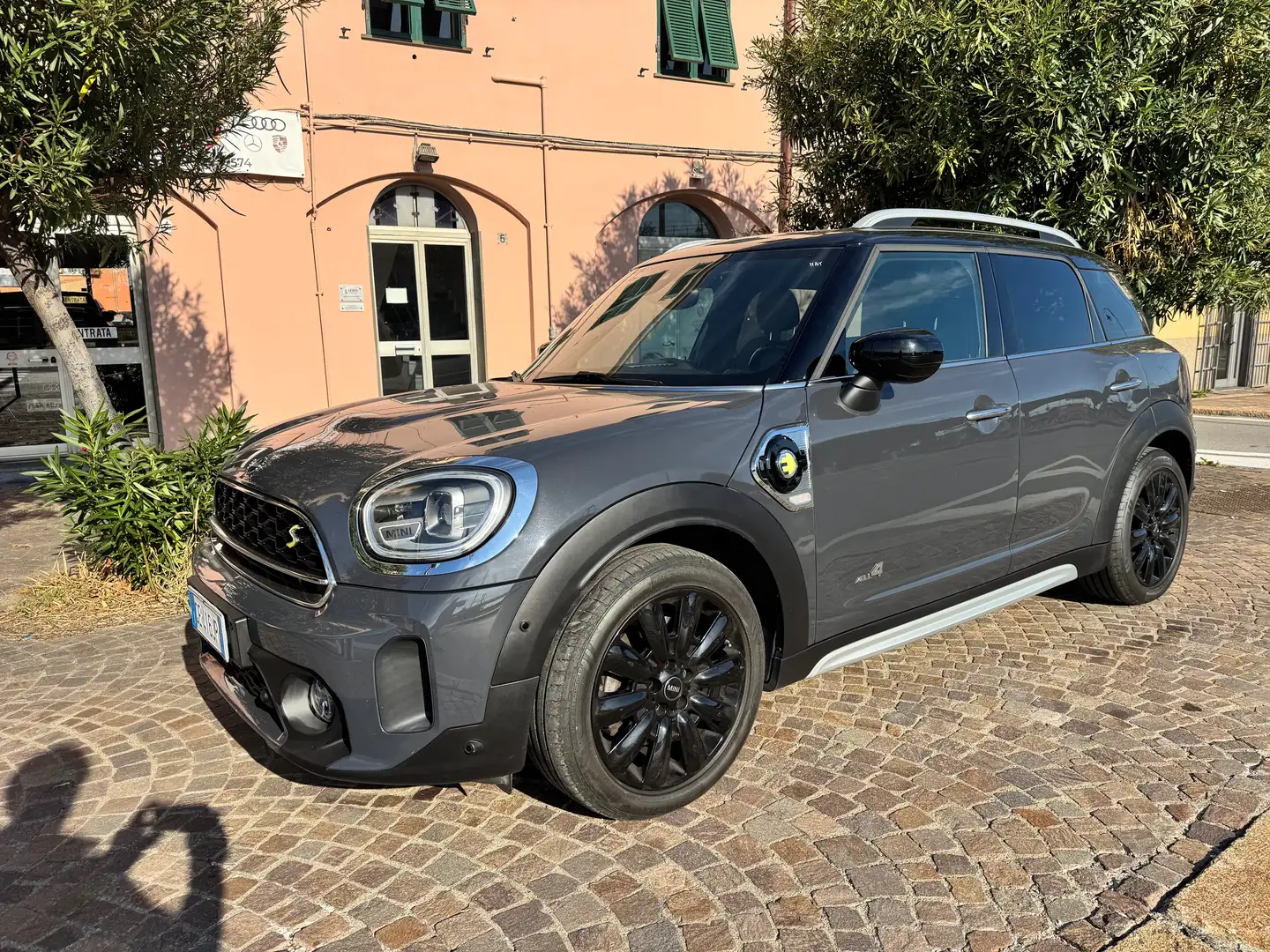 MINI Cooper SE Countryman Mini Countryman F60 2020 1.5 Yours all4 auto Gris - 2