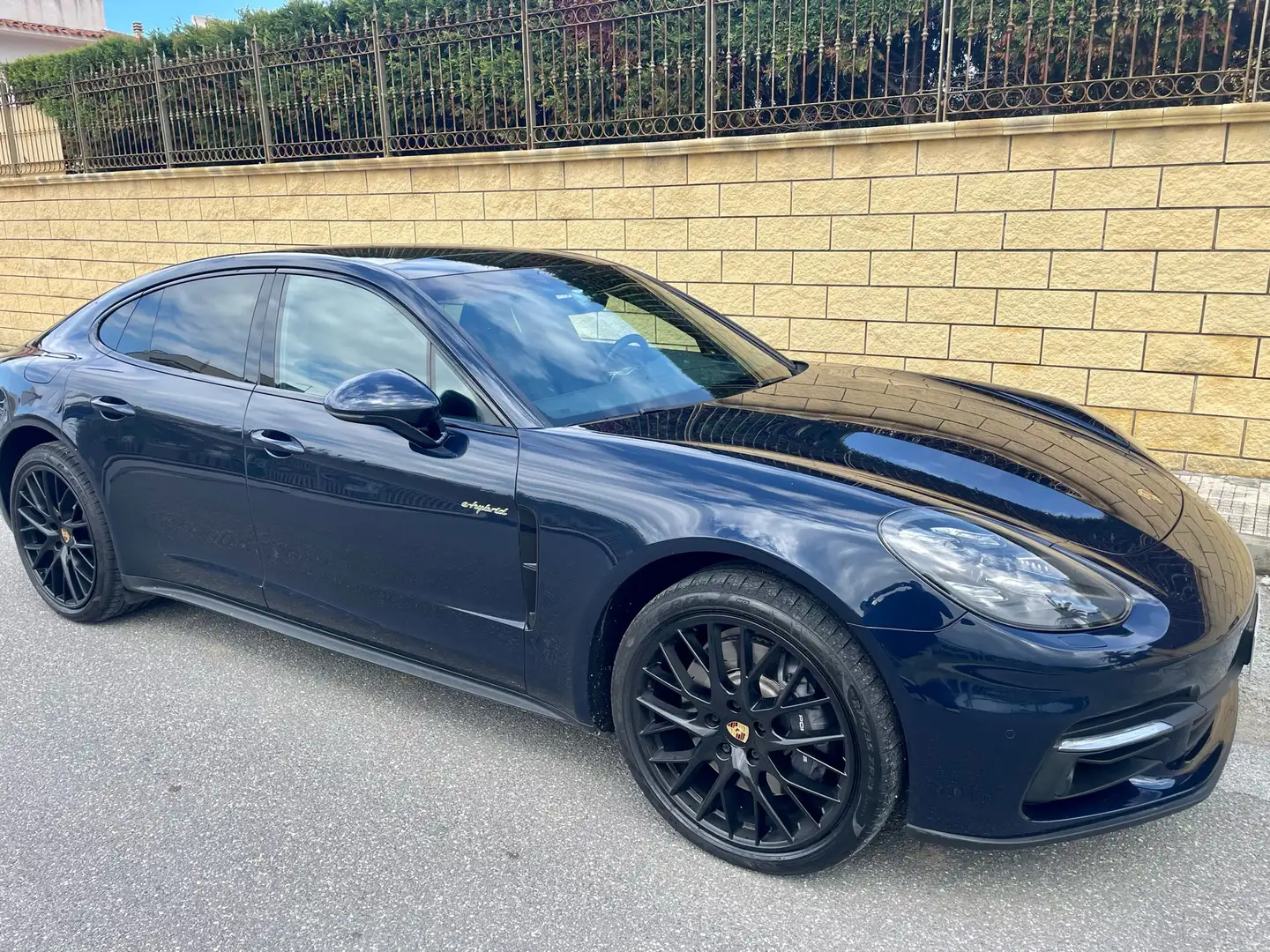 Porsche Panamera Approved 2.9 4 e-hybrid 10 years Edition Blu/Azzurro - 1