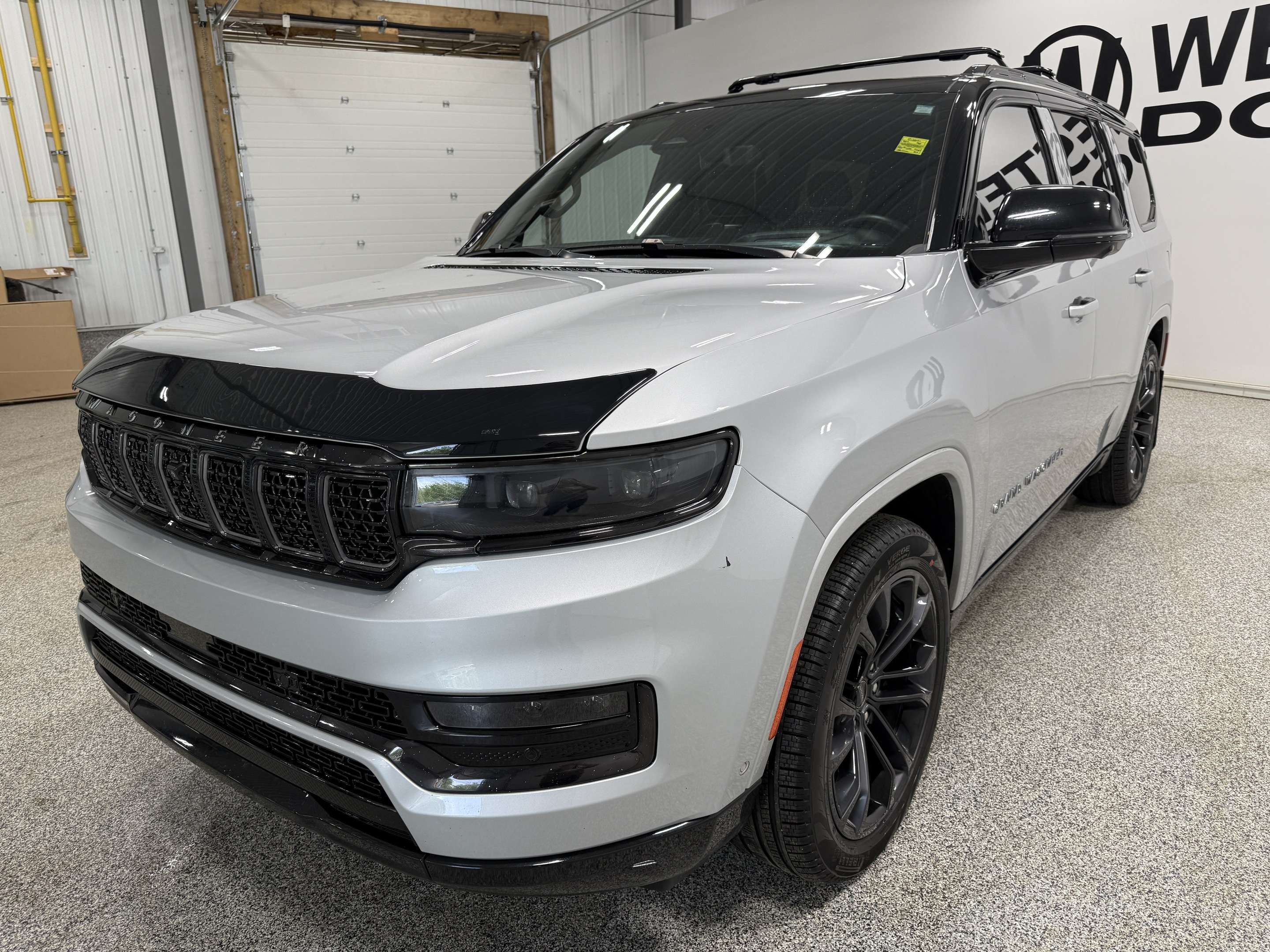 2023 Jeep Grand Wagoneer