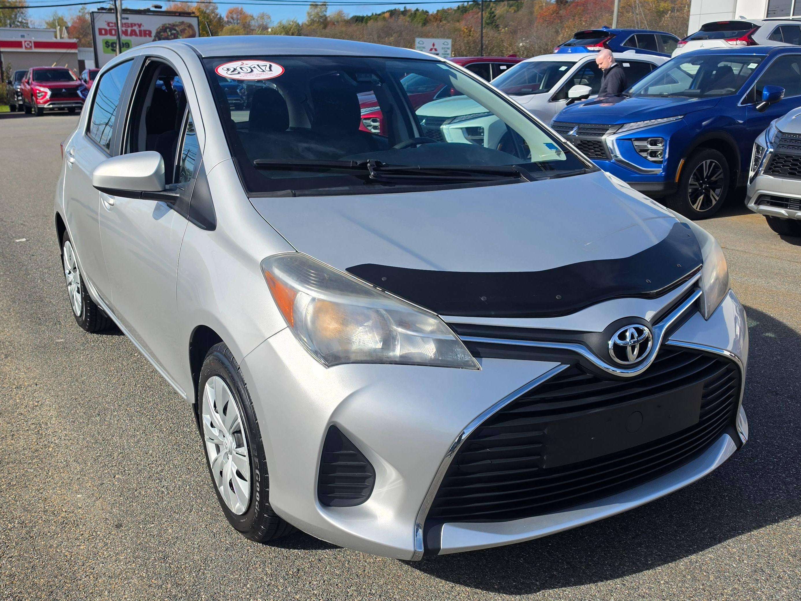 2017 Toyota Yaris Hatchback 5-Door