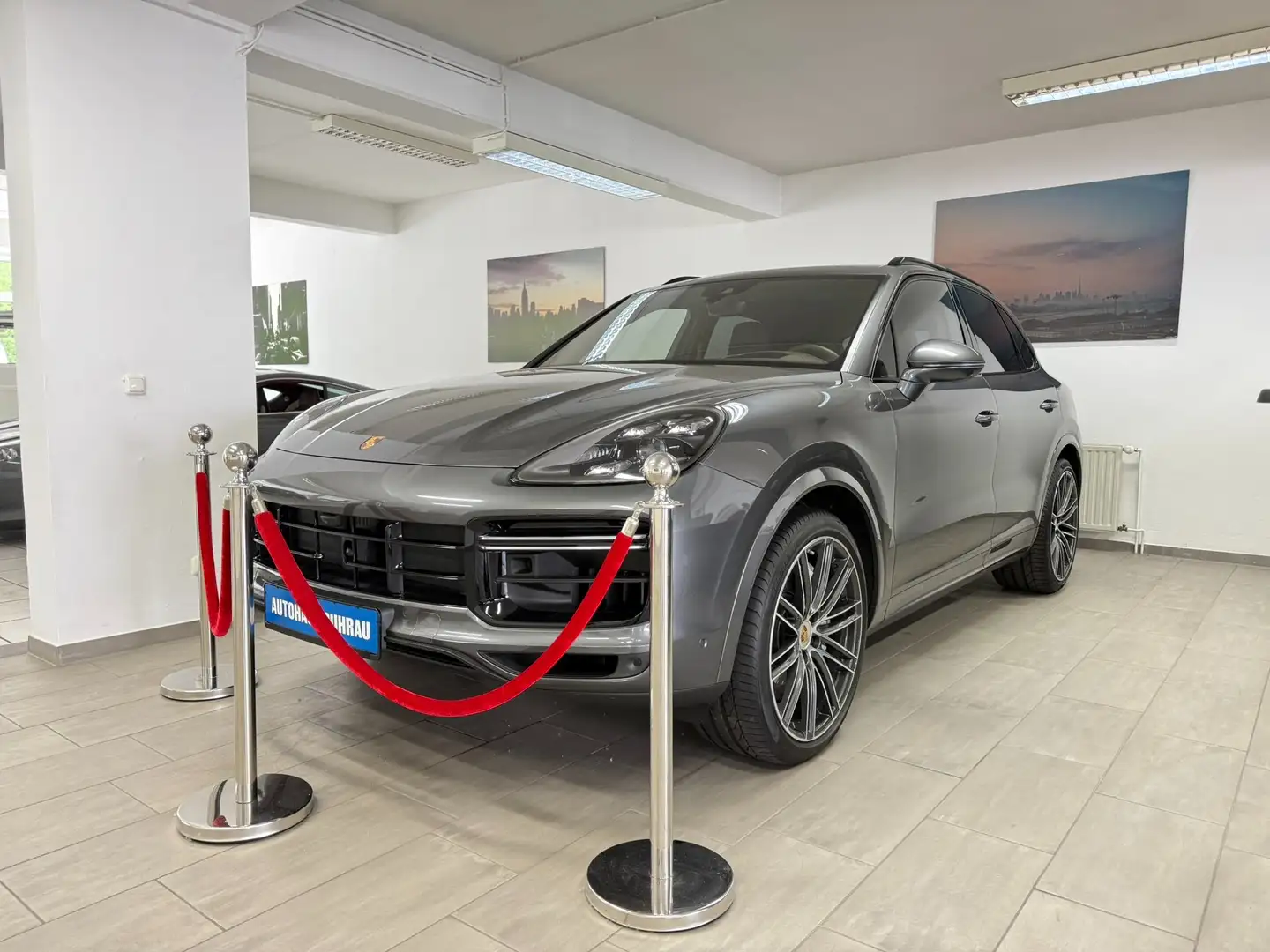 Porsche Cayenne Turbo Grigio - 1