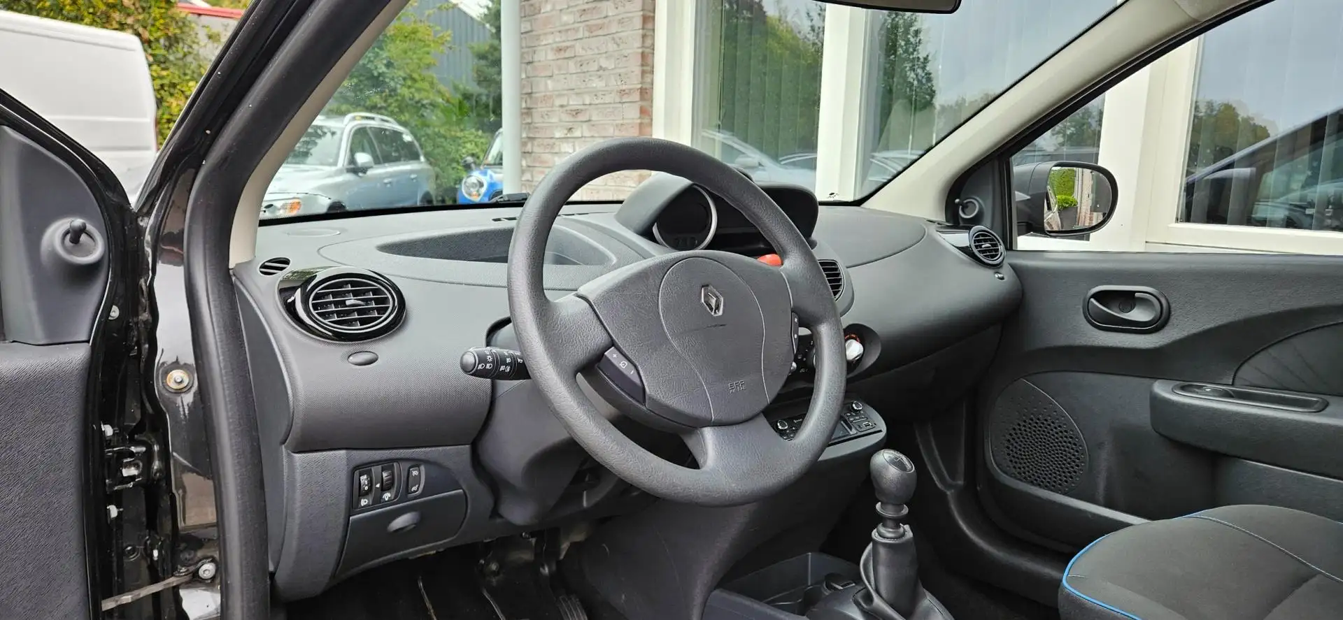 Renault Twingo 1.2 16V Authentique Cruise Control! NAP! Leuke/Net Zwart - 2