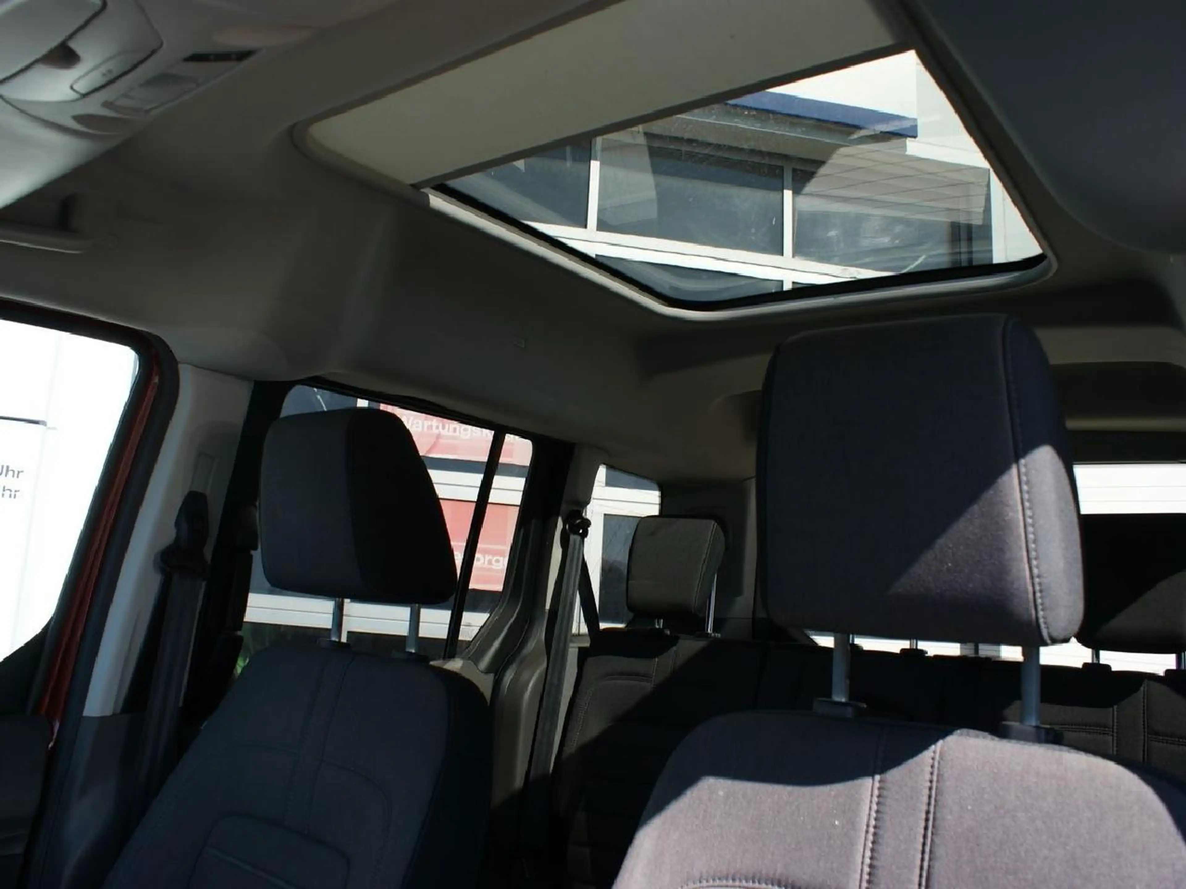 Ford Tourneo Connect Titanium Navi Alu RFKam. — photo 12