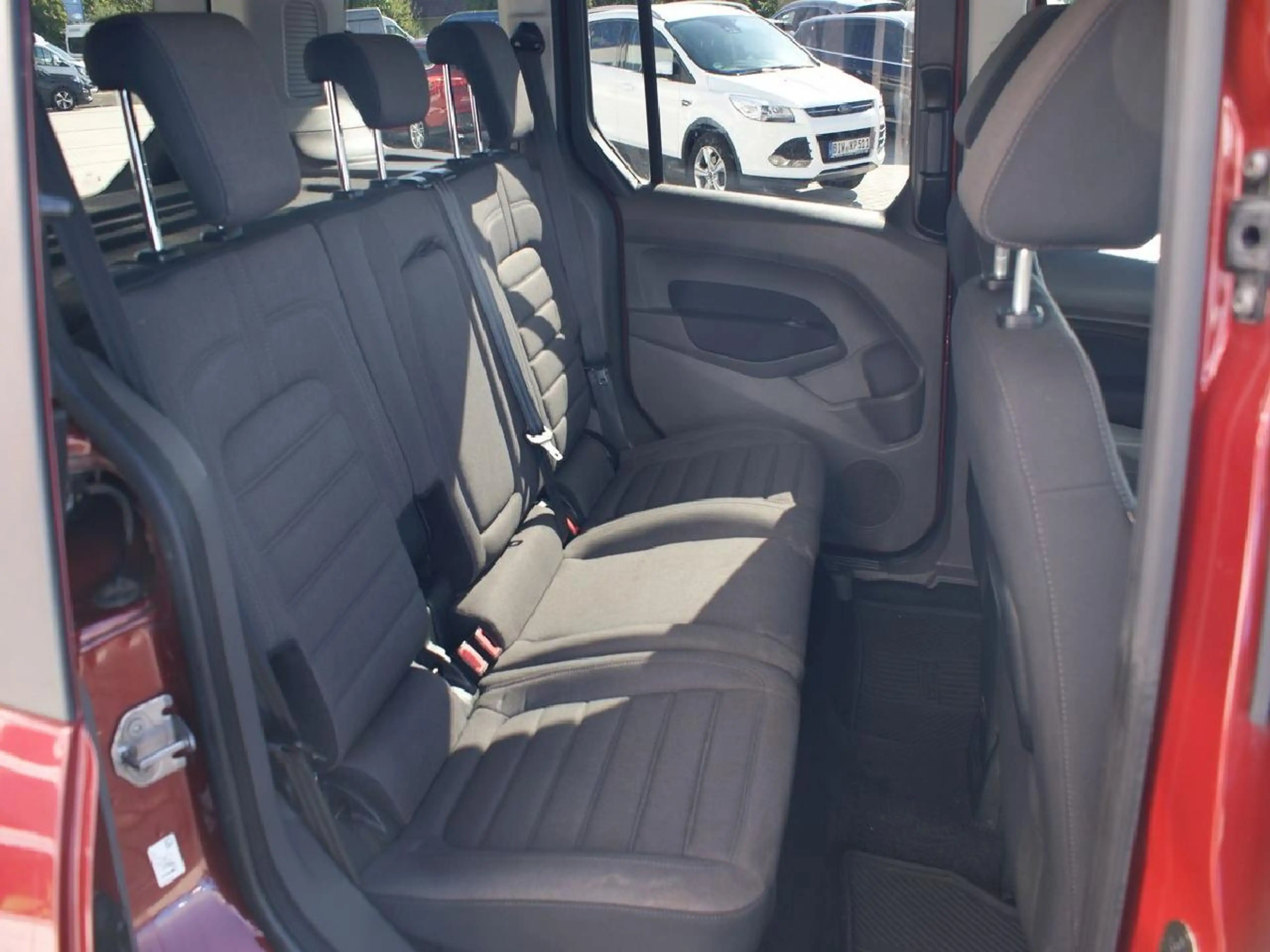 Ford Tourneo Connect Titanium Navi Alu RFKam. — photo 8