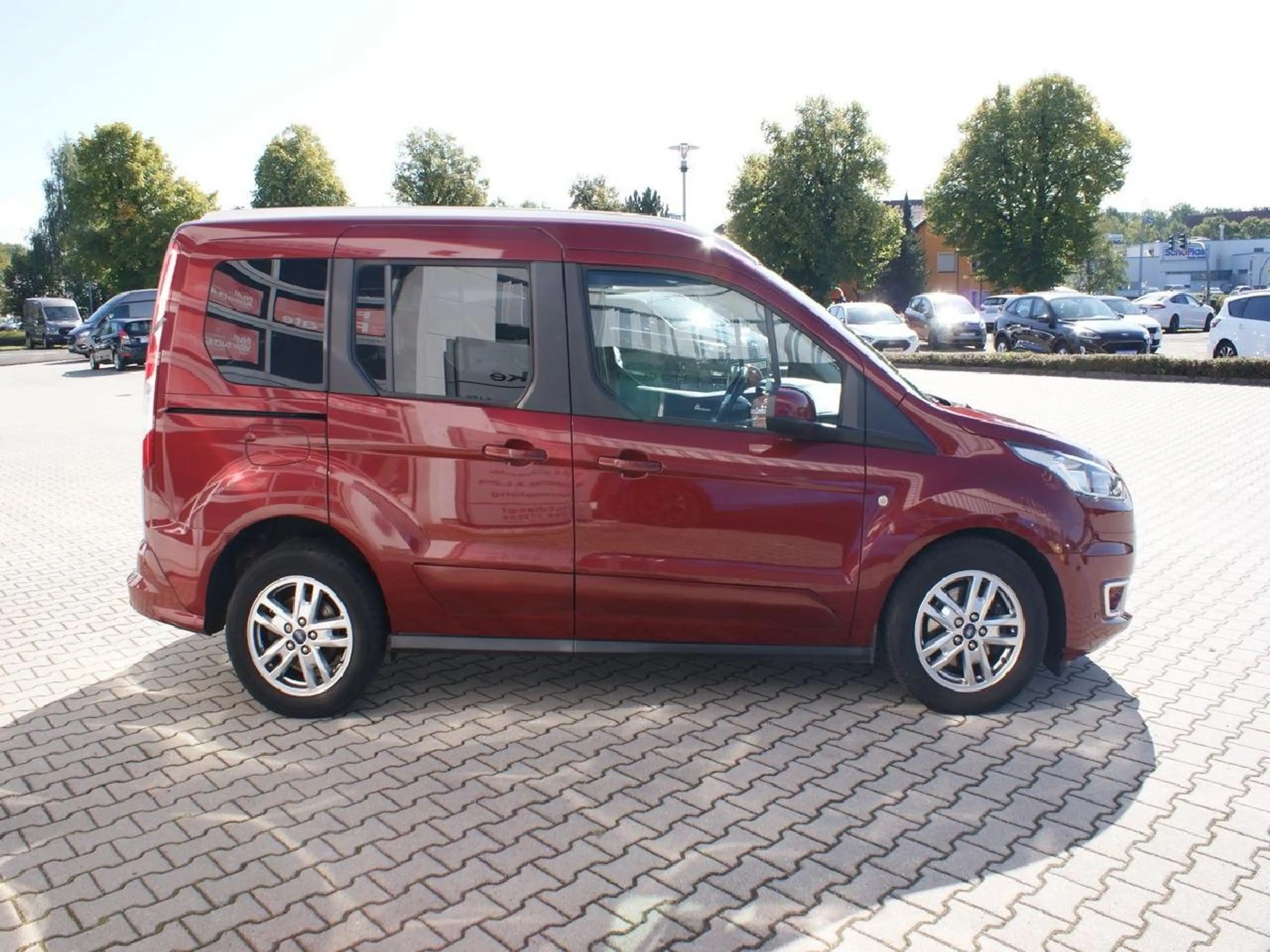 Ford Tourneo Connect Titanium Navi Alu RFKam. — photo 5