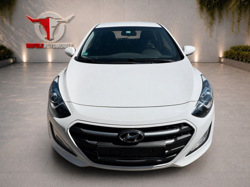 Hyundai i30 YES!*NAVI/TEMPO/KLIMA/CAM* — photo 5