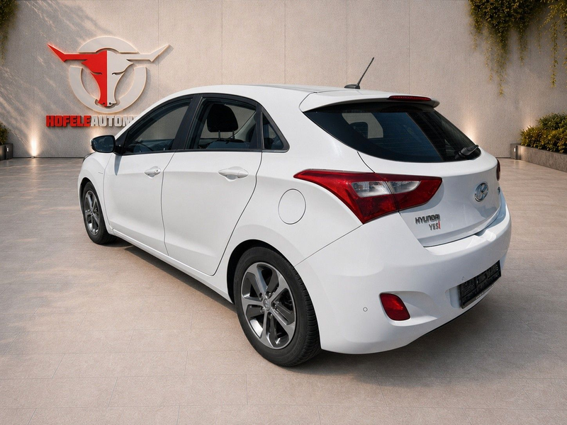 Hyundai i30 YES!*NAVI/TEMPO/KLIMA/CAM* — photo 4