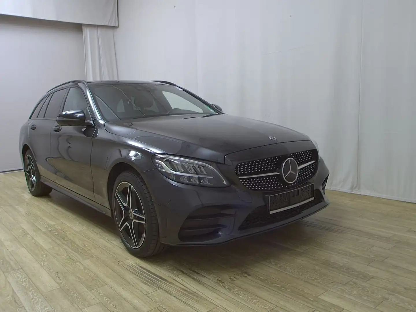 Mercedes-Benz C 220 d T 4MATIC Aut. AMG Grau - 2