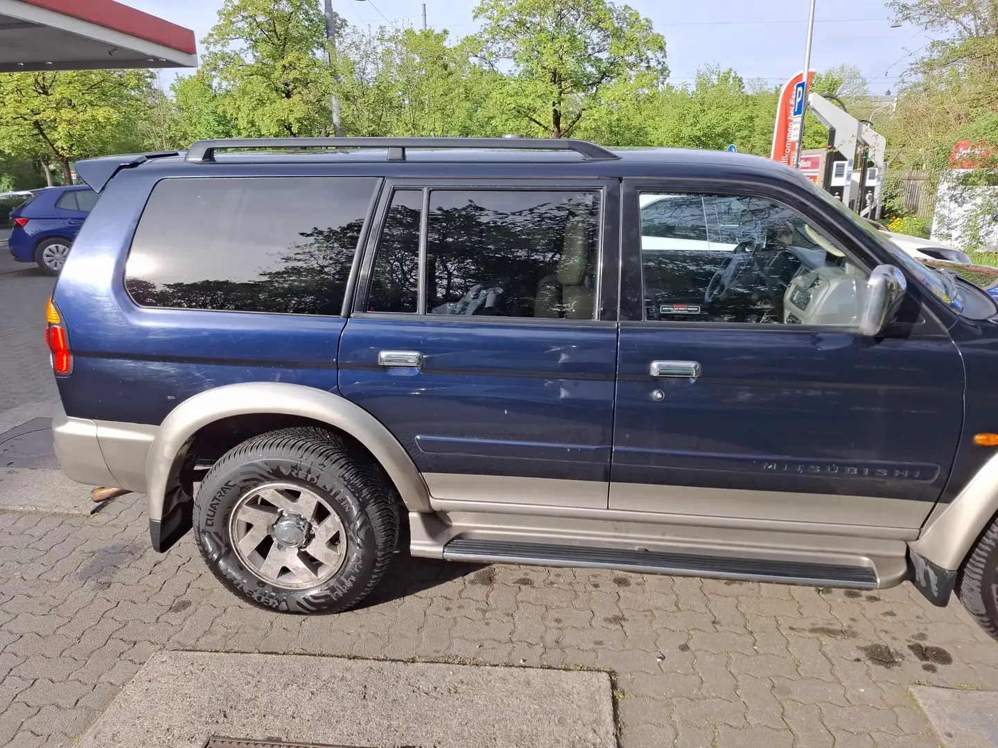 Mitsubishi Pajero Sport 3.0 V6 GLS Blau - 2