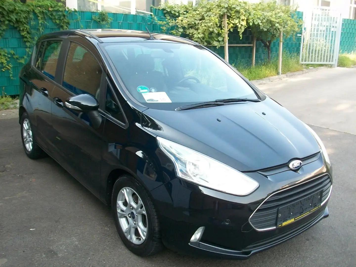 Ford B-Max EcoBoost Sync Edition*Klima*PDC*Euro5*Top* Schwarz - 2