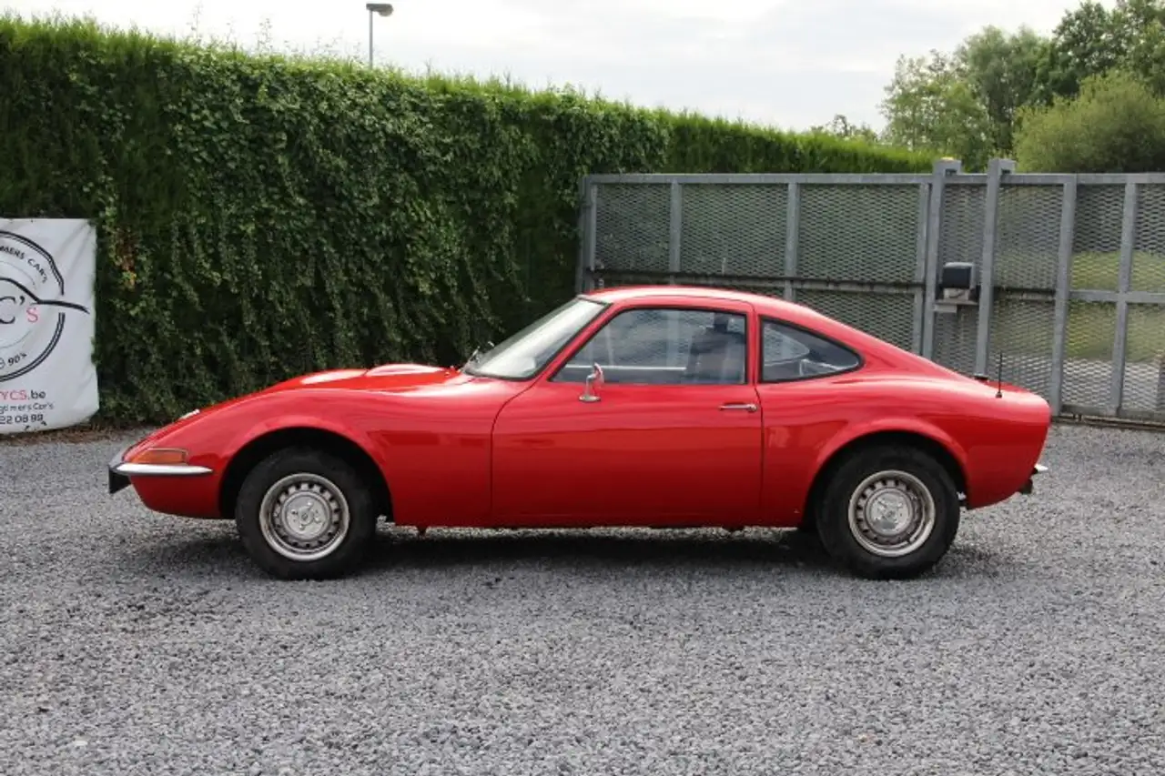 Opel GT 1900, foto 4
