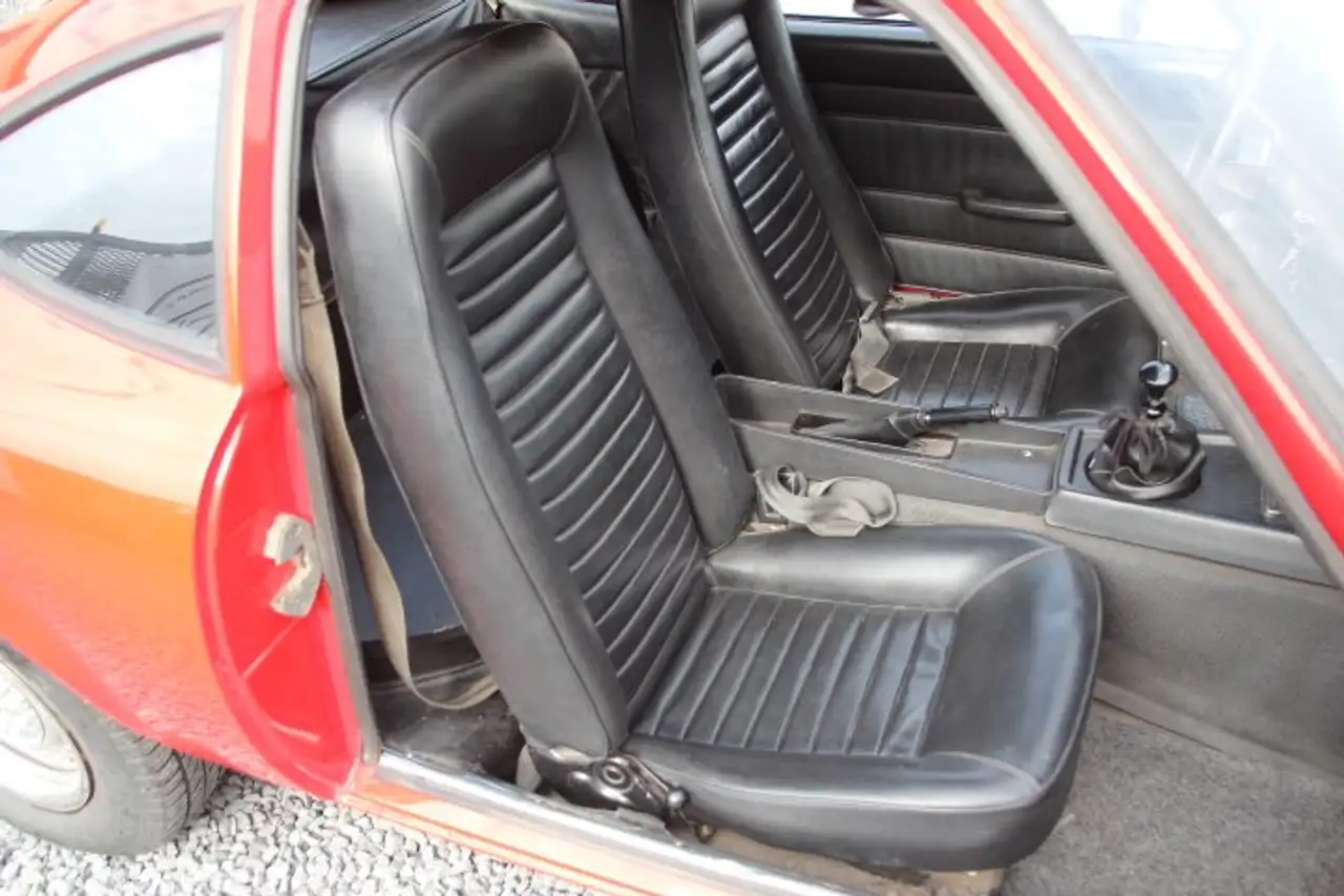 Opel GT 1900, foto 12