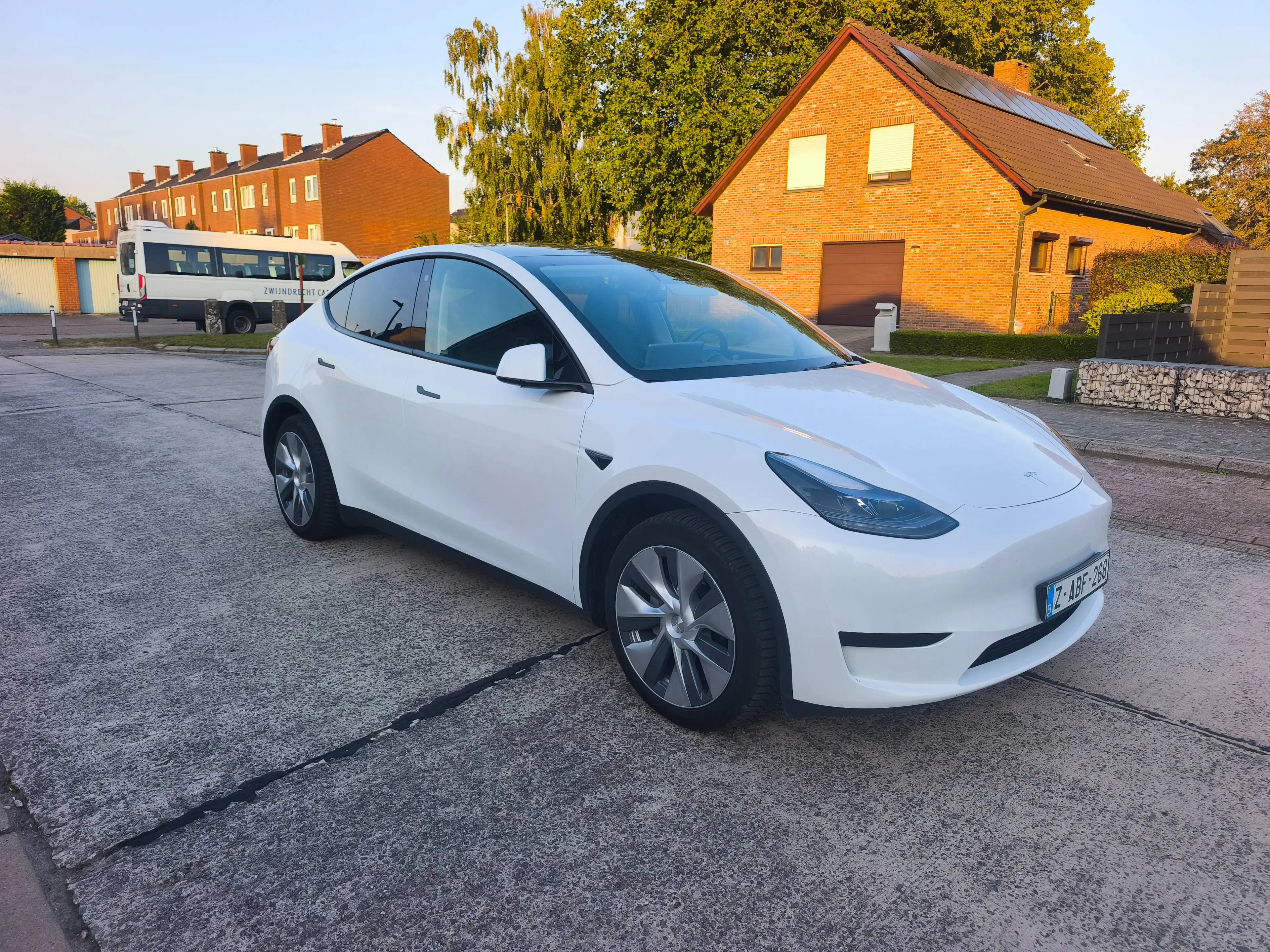 Tesla Model Y Model Y RWD 2023 I Autopilot l AMD Ryzen l Trekhaak l marge — photo 4