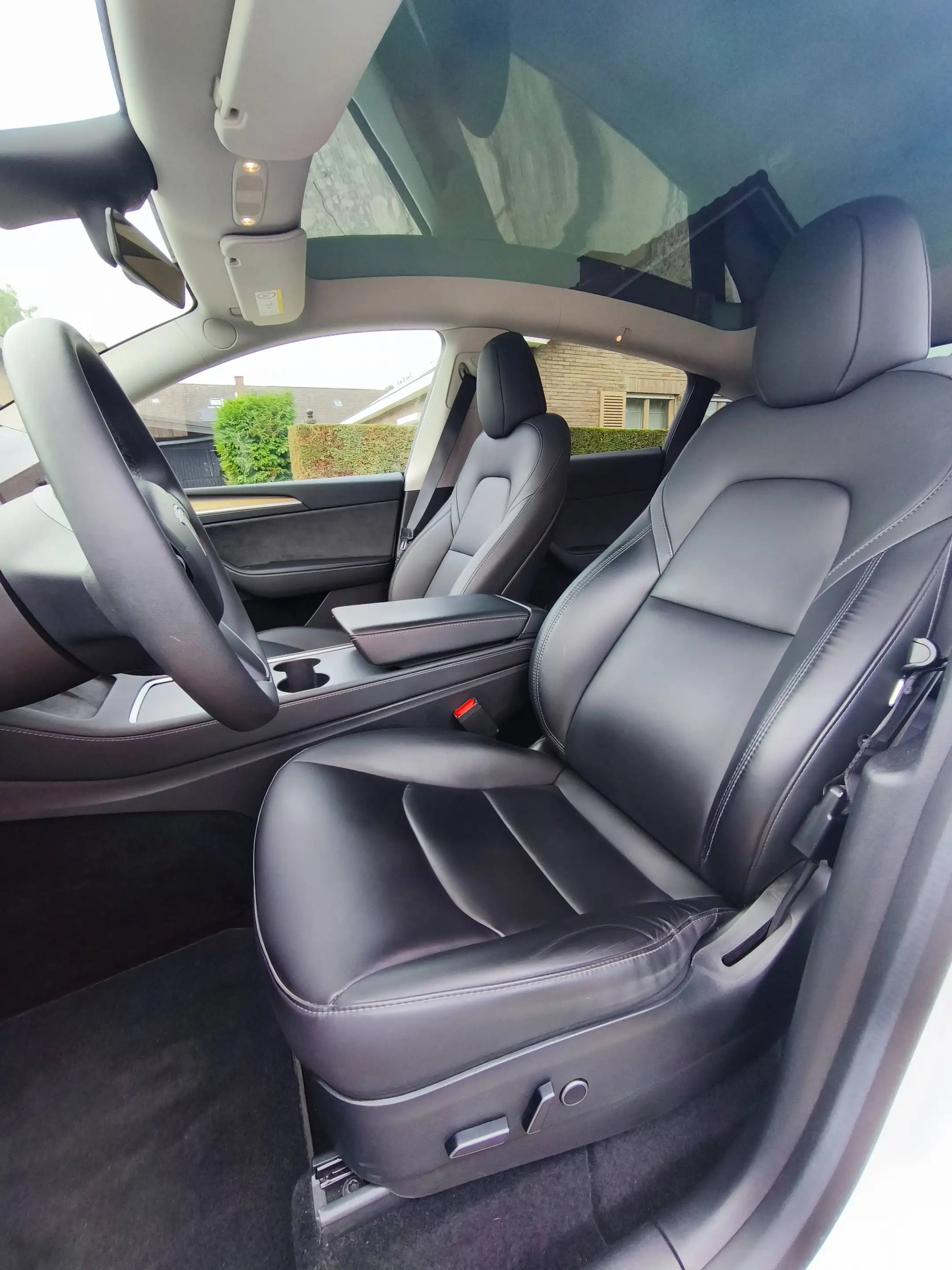 Tesla Model Y Model Y RWD 2023 I Autopilot l AMD Ryzen l Trekhaak l marge — photo 11