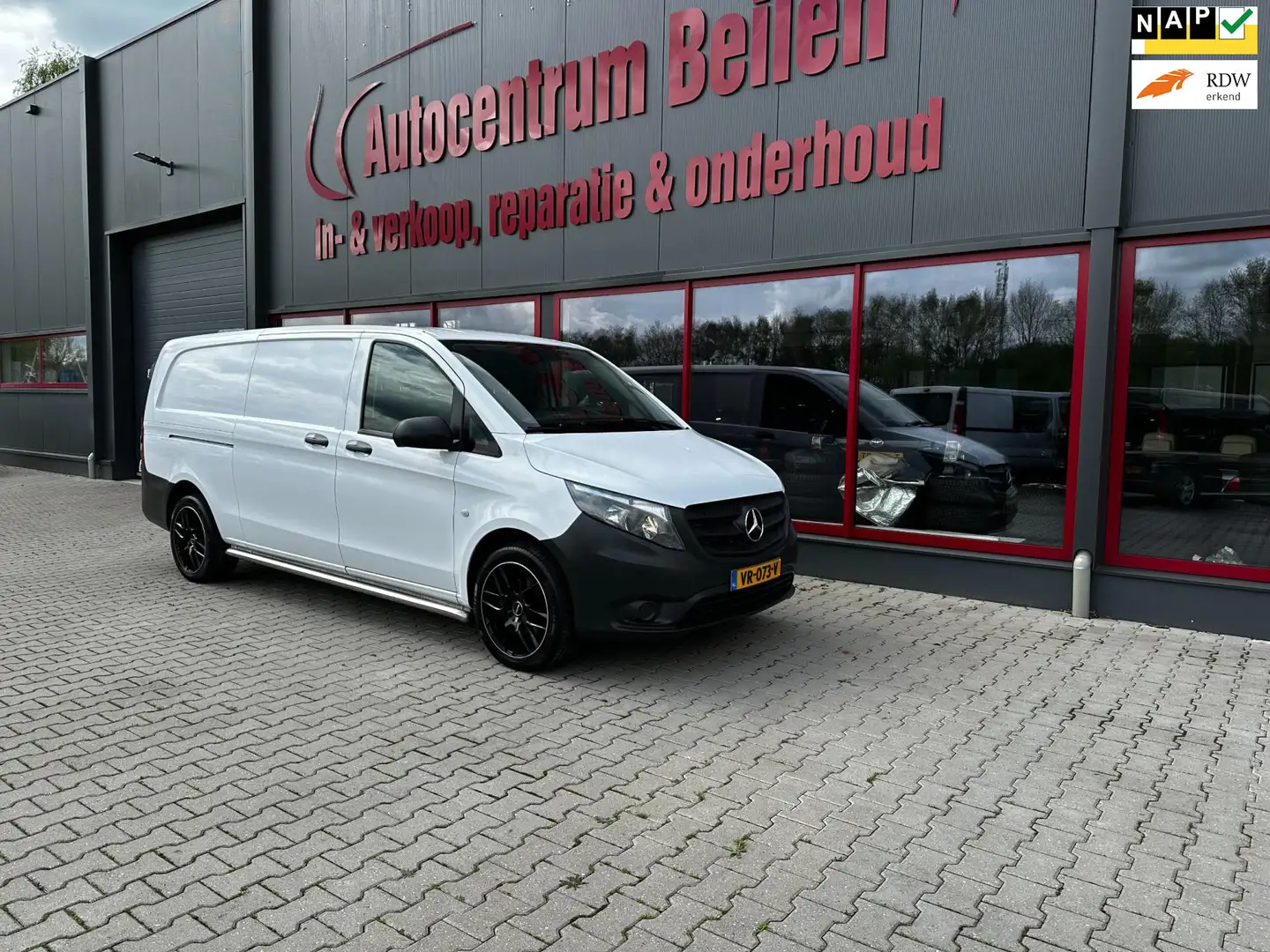 Mercedes-Benz Vito 114 CDI Extra Lang / 136 PK / Airco / Trekhaak / - 1