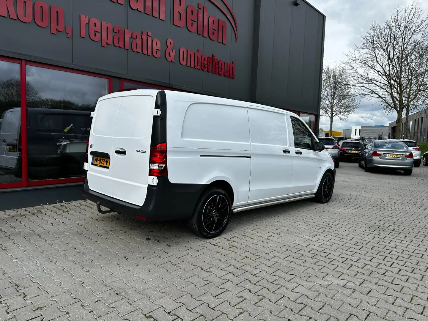 Mercedes-Benz Vito 114 CDI Extra Lang / 136 PK / Airco / Trekhaak / - 2