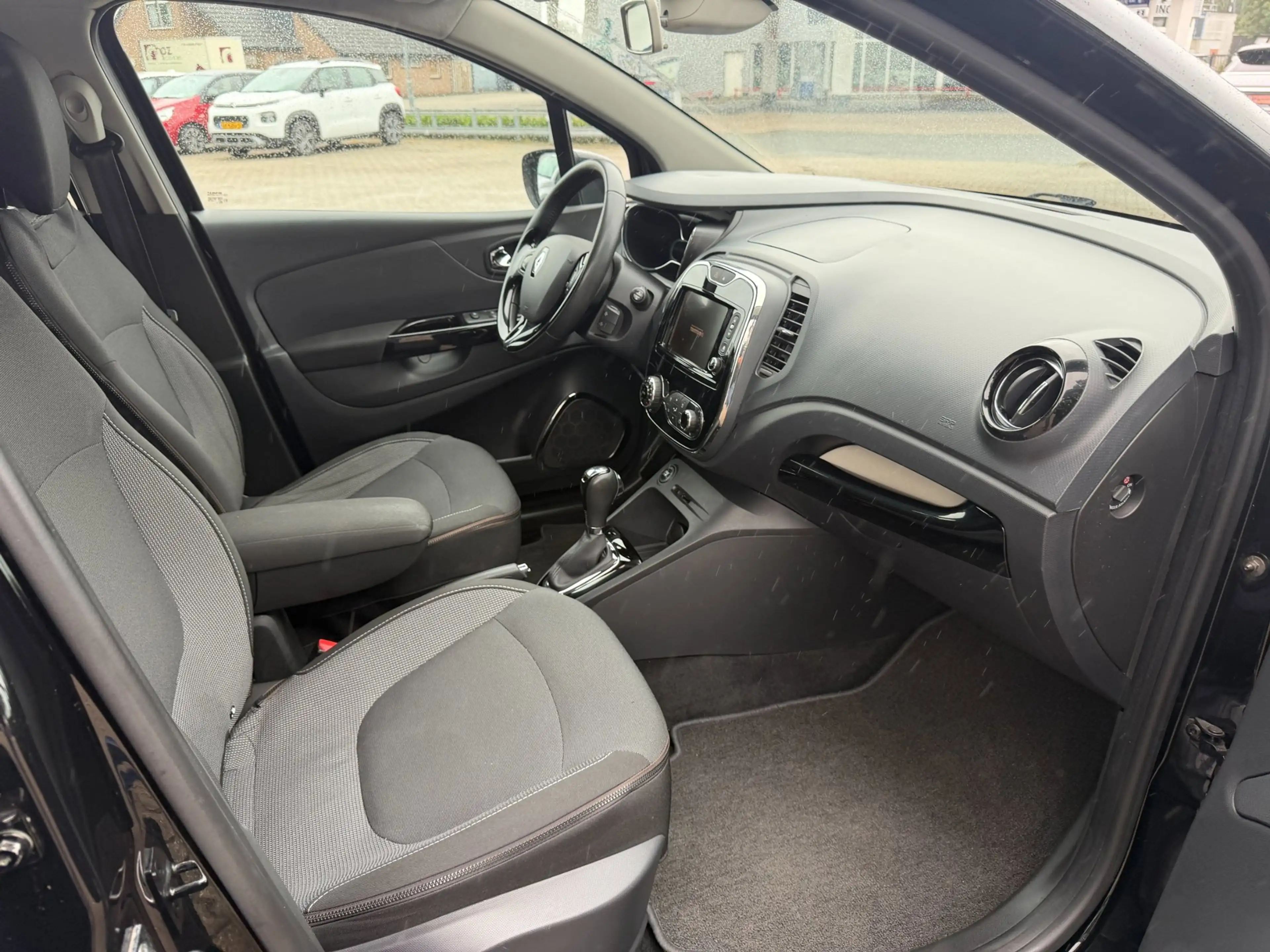 Renault Captur 1.2 TCe Dynamique, Automaat, Navi, PDC,etc — photo 8