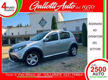 1.5 dci Stepway 90cv E5 - RISERVATA A COMMERCIAN