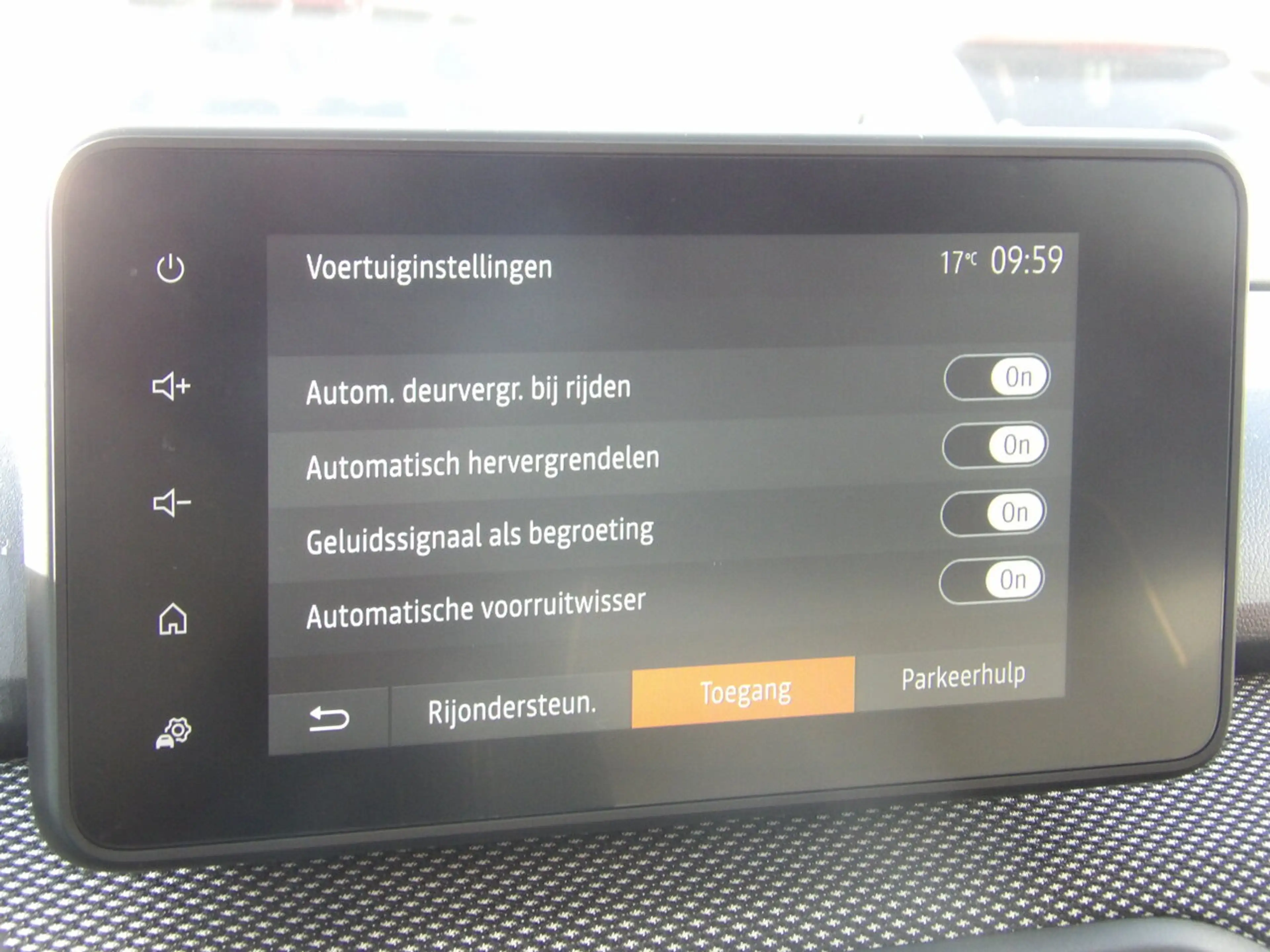Dacia Sandero Expression CVT Automaat TCe 90 — photo 13