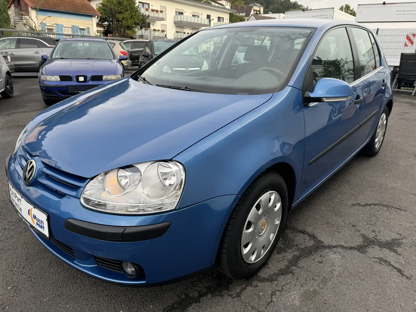 Volkswagen Golf Trendline Blau - 2