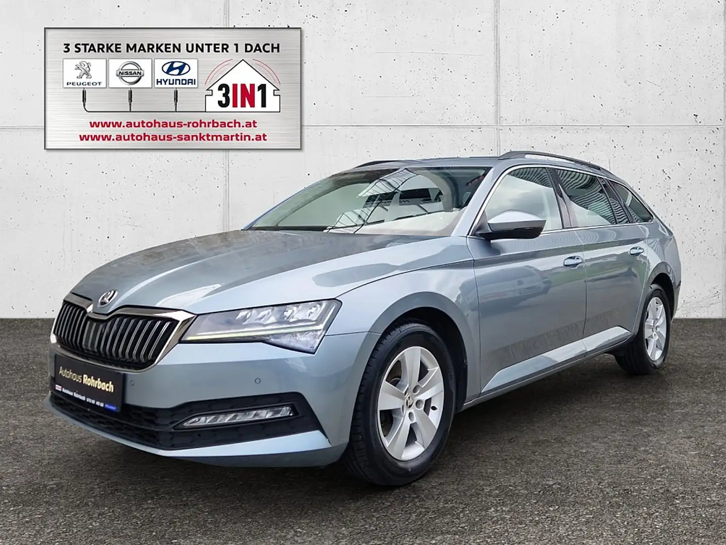 Skoda Superb Kombi 2,0 TDI Ambition Grau - 1