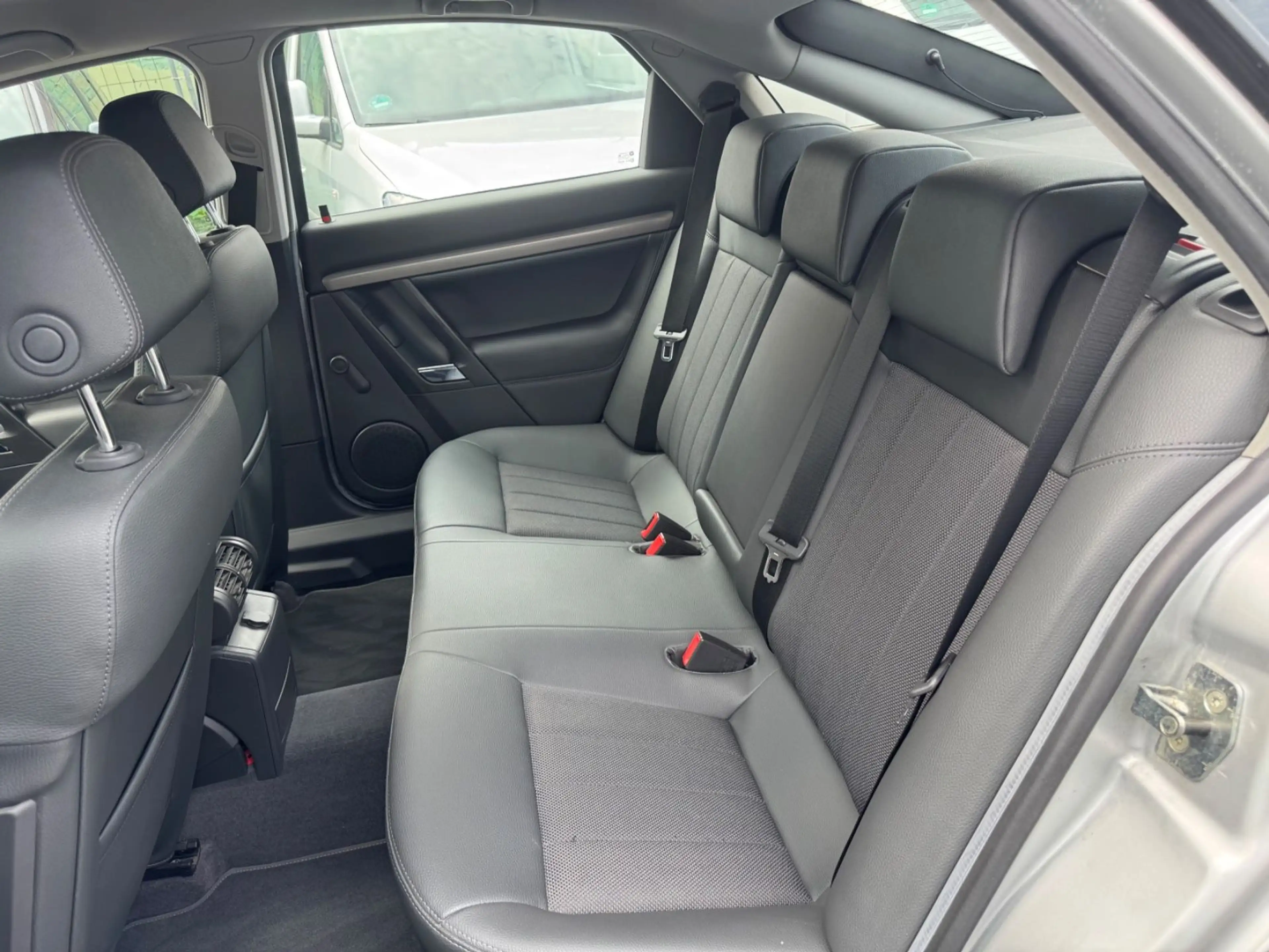 Opel Vectra C Lim. Edition Plus, 1. Hand, Top — photo 21