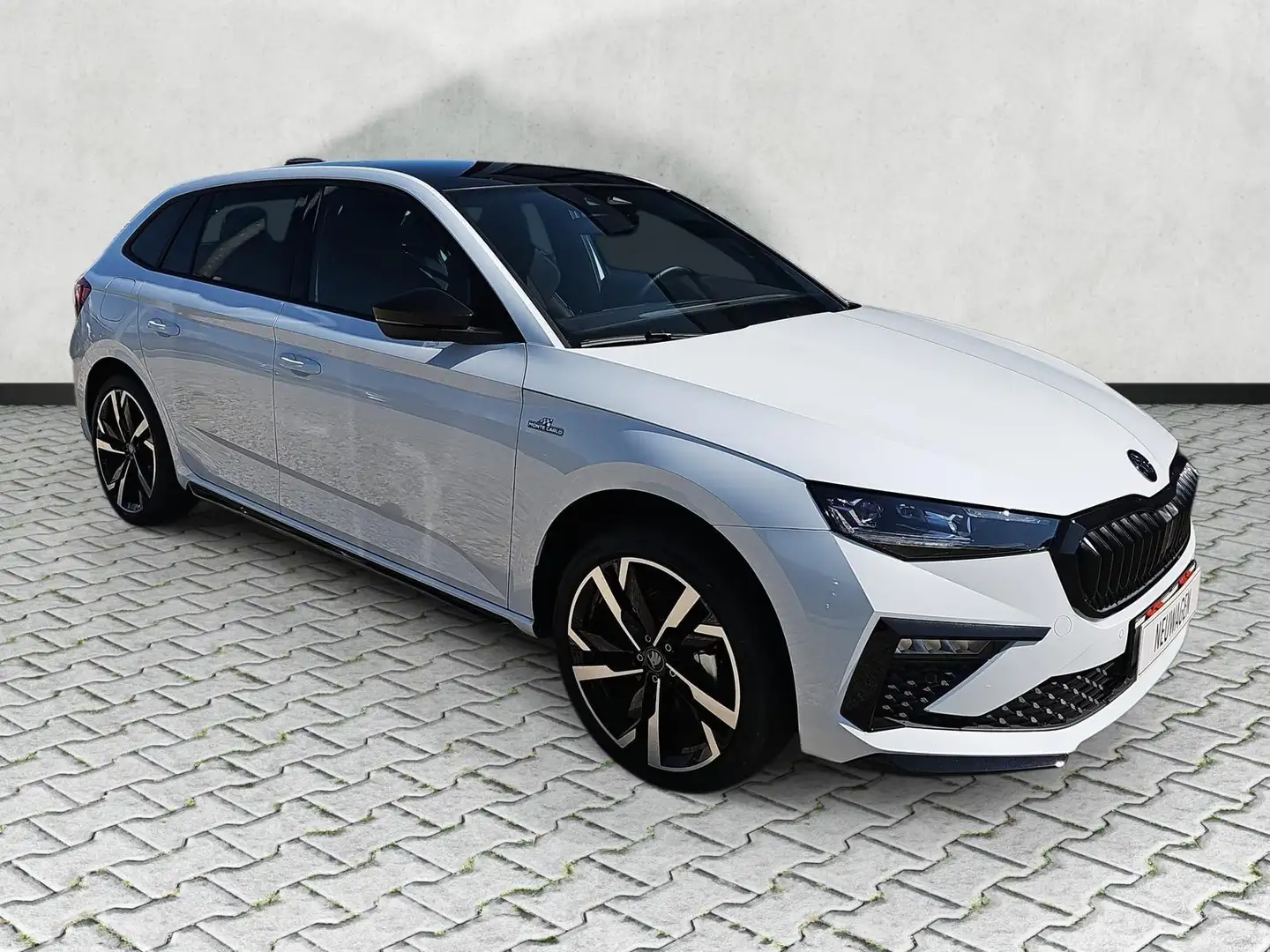 Skoda Scala Monte Carlo 1.5 TSI DSG Matrix Pano Kessy 110 k... Weiß - 1