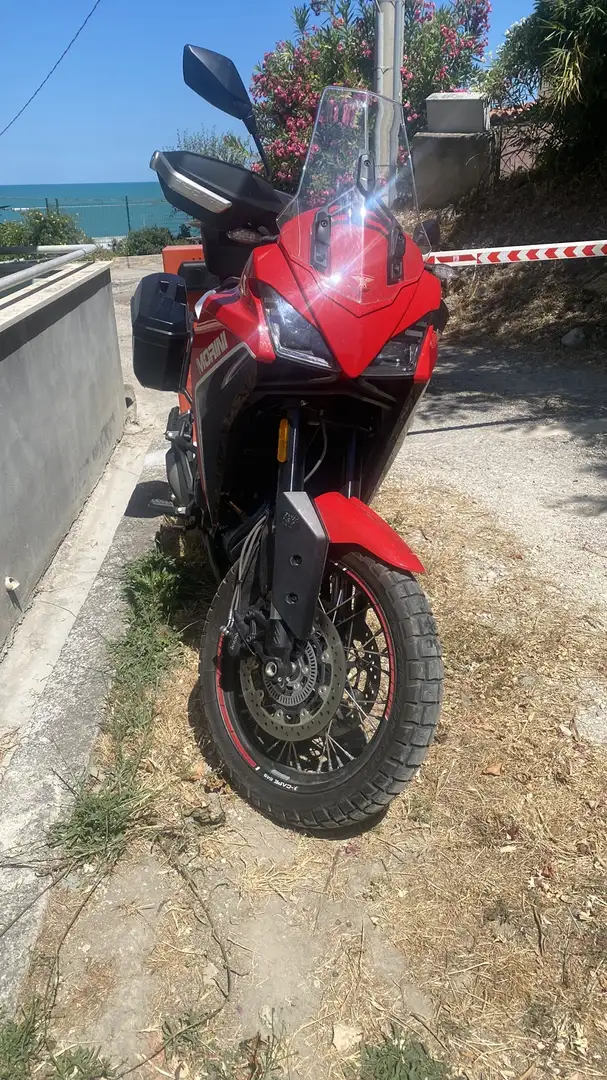 Moto Morini X-Cape tuttto included Rood - 1