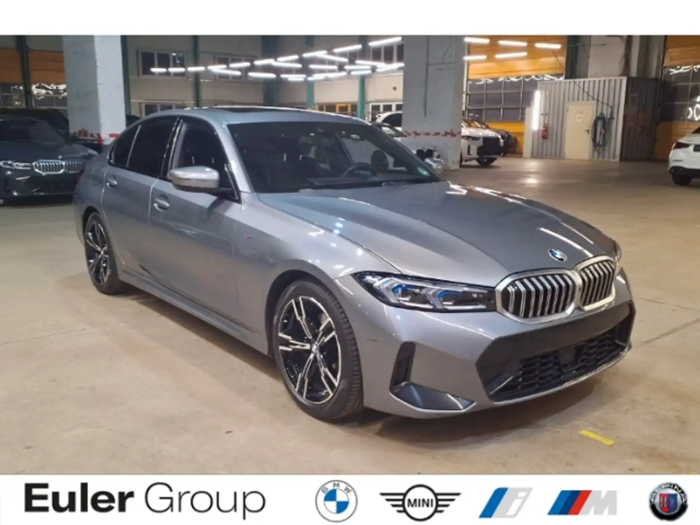 BMW 320 d M Sport 18'' Glasdach ACC LCProf ad.M-FW Innov.+ Grau - 1