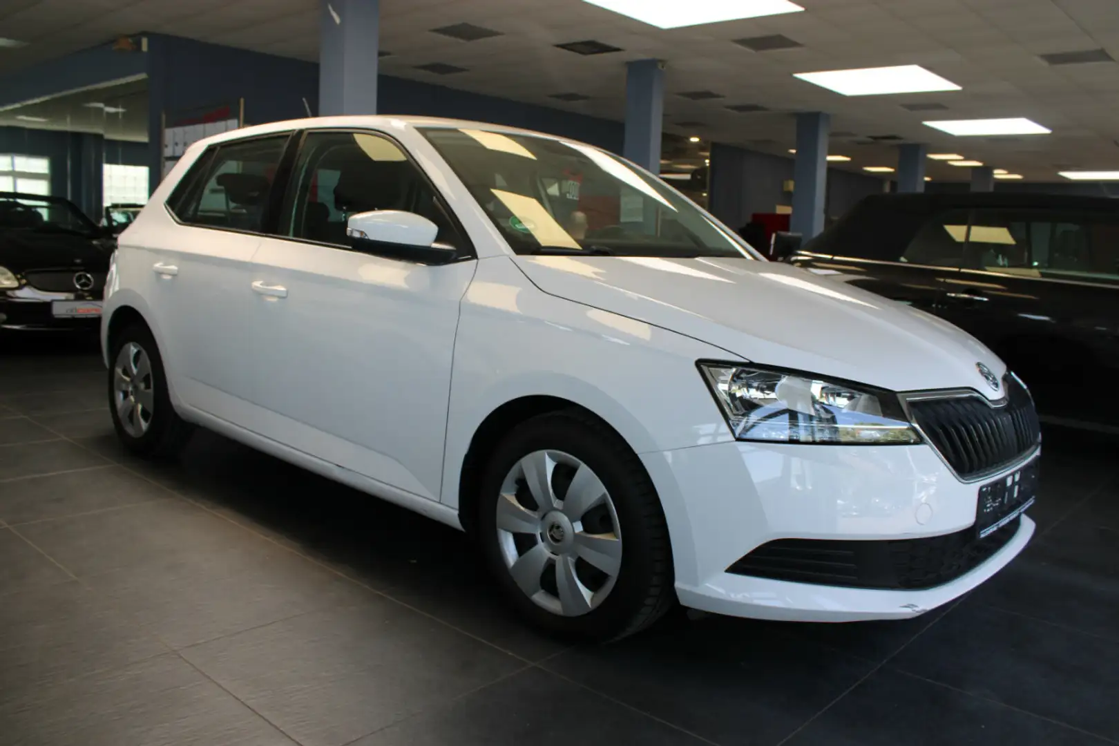 Skoda Fabia 1.0 MPI Cool Plus - Klima - BT - Weiß - 1