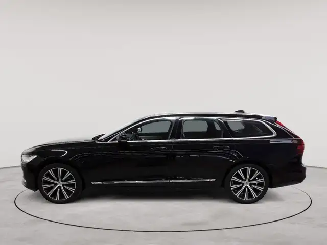 Volvo V90 view 6